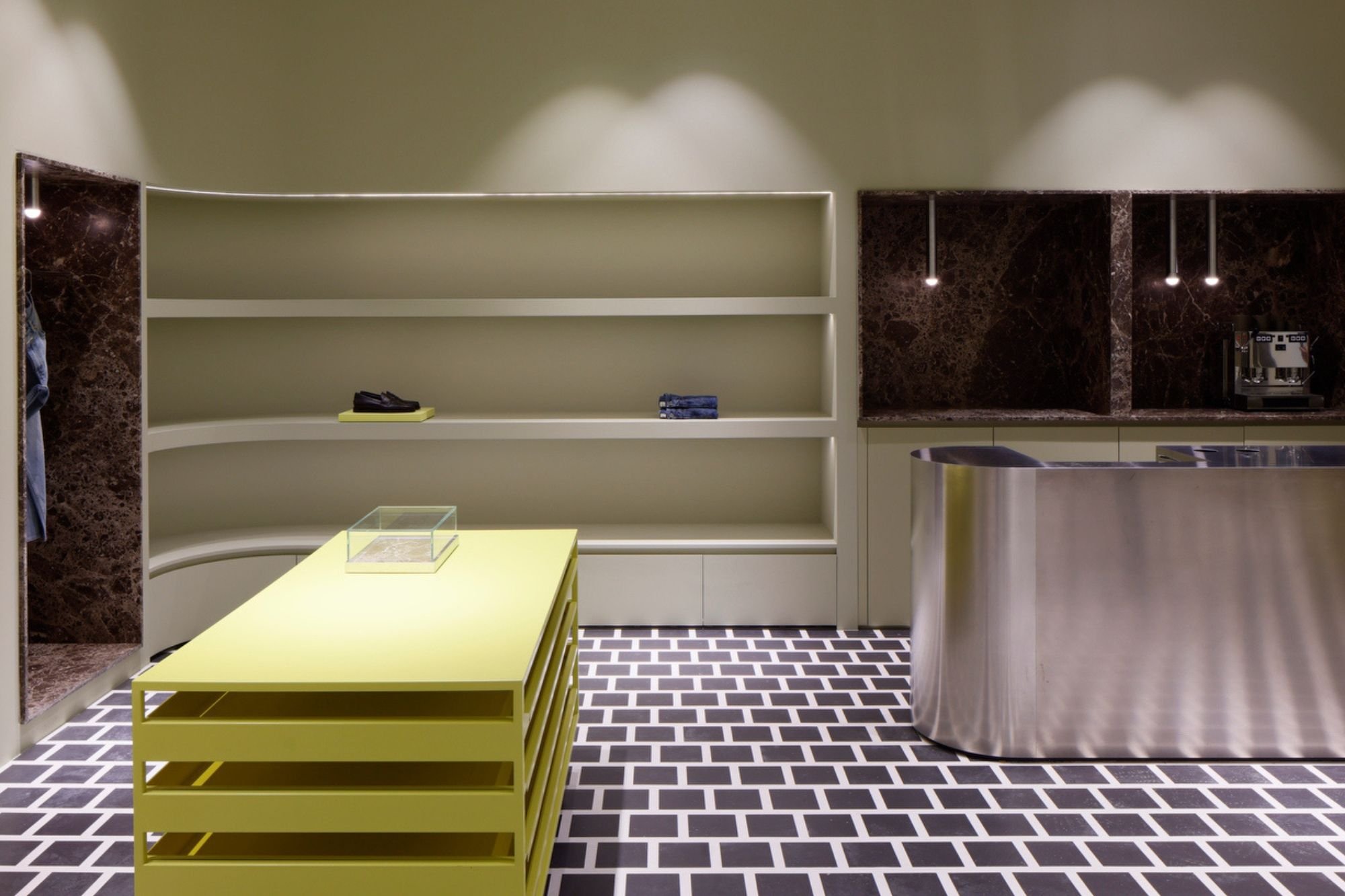 Retail  Store Amsterdam