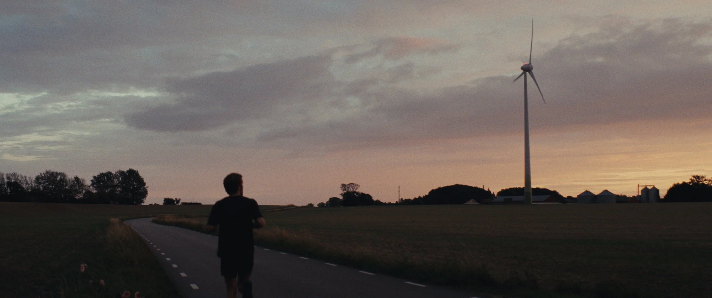 Still 2025-09-09 115334_1.160.1.jpg