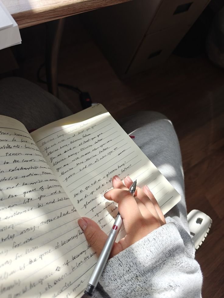 Bien Ecrire A La Main.jpg