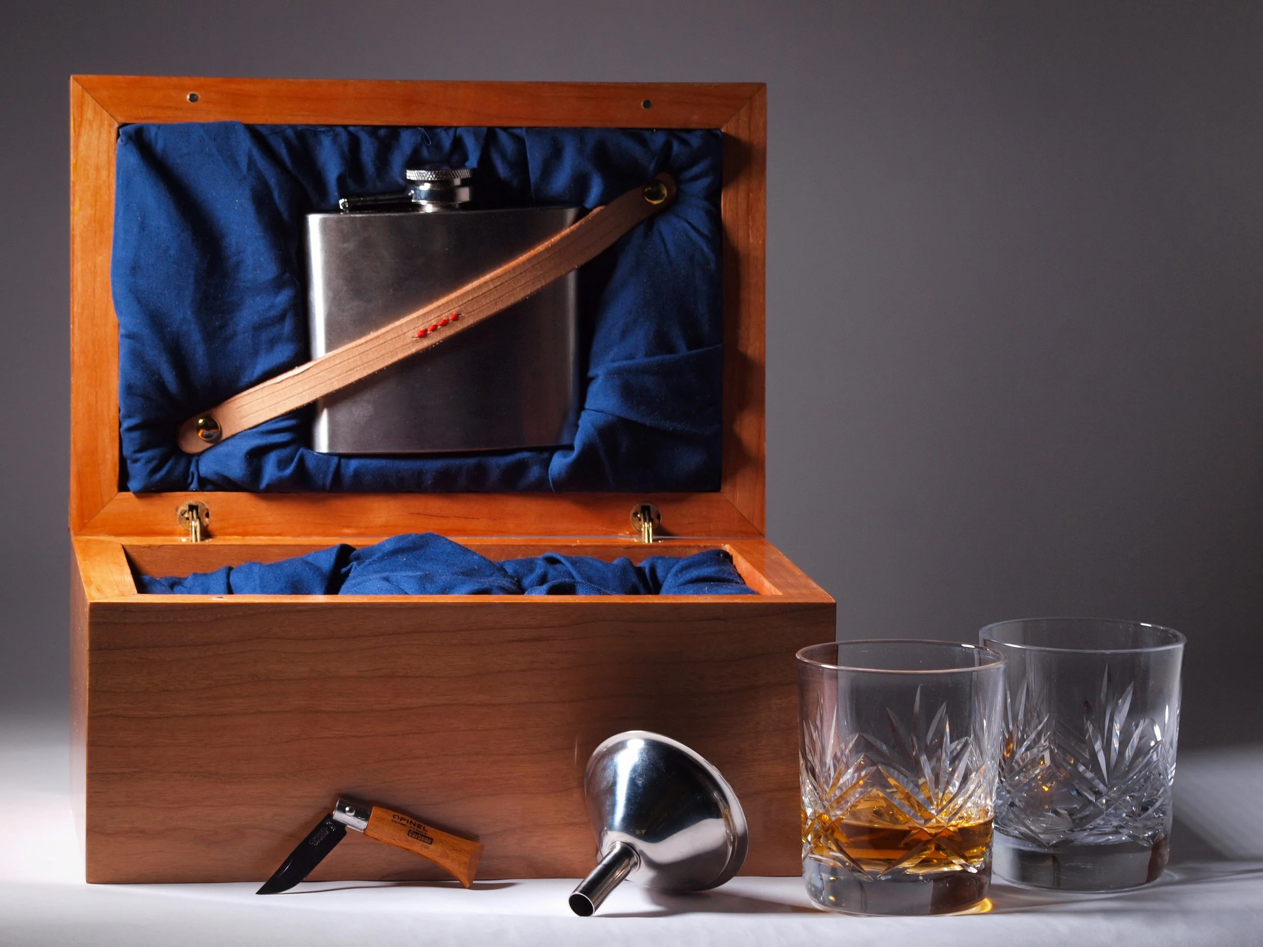 Collection 1 with knife re edit no logo- P1239993.jpg