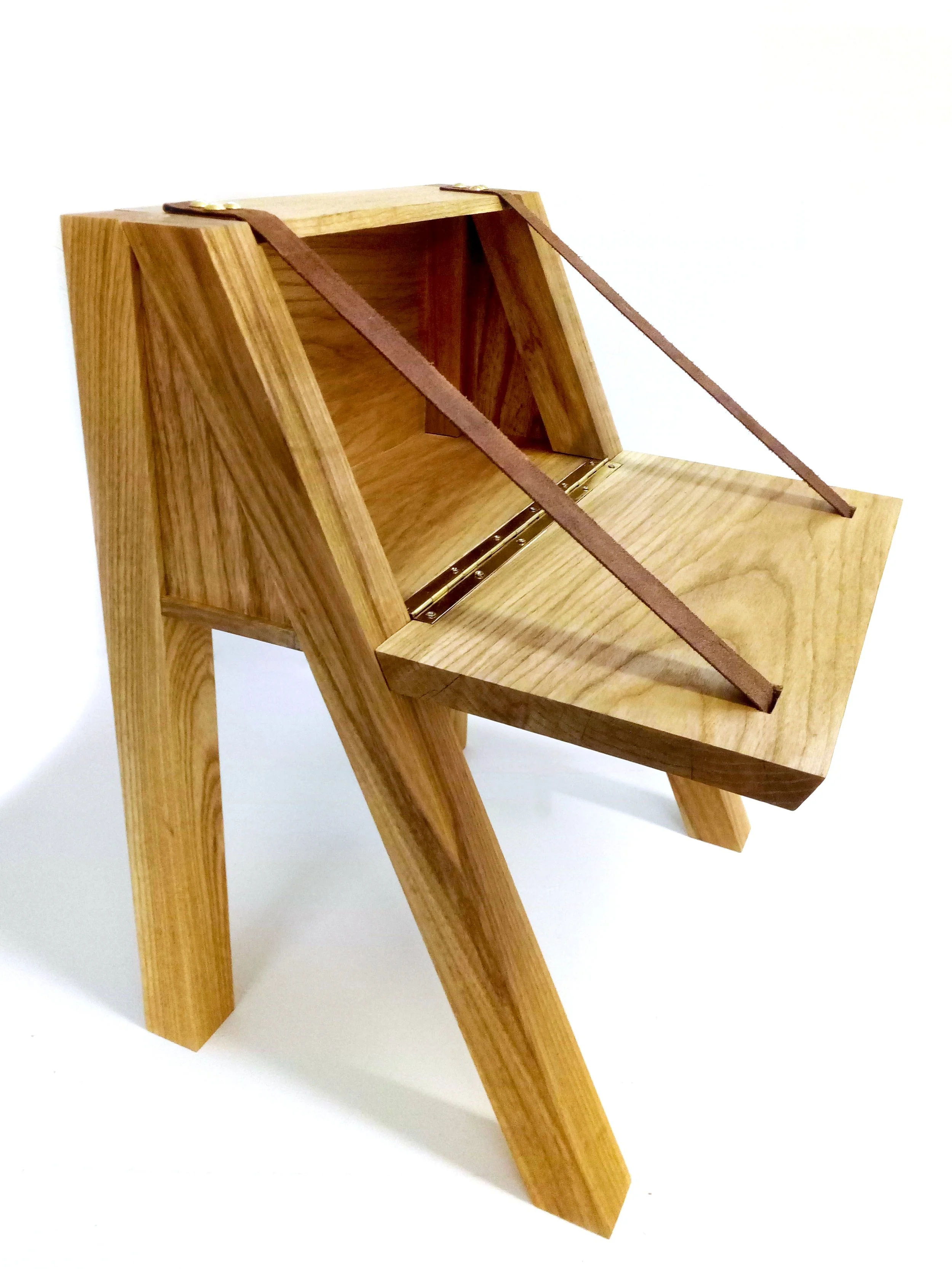 Side table genreal view.jpg