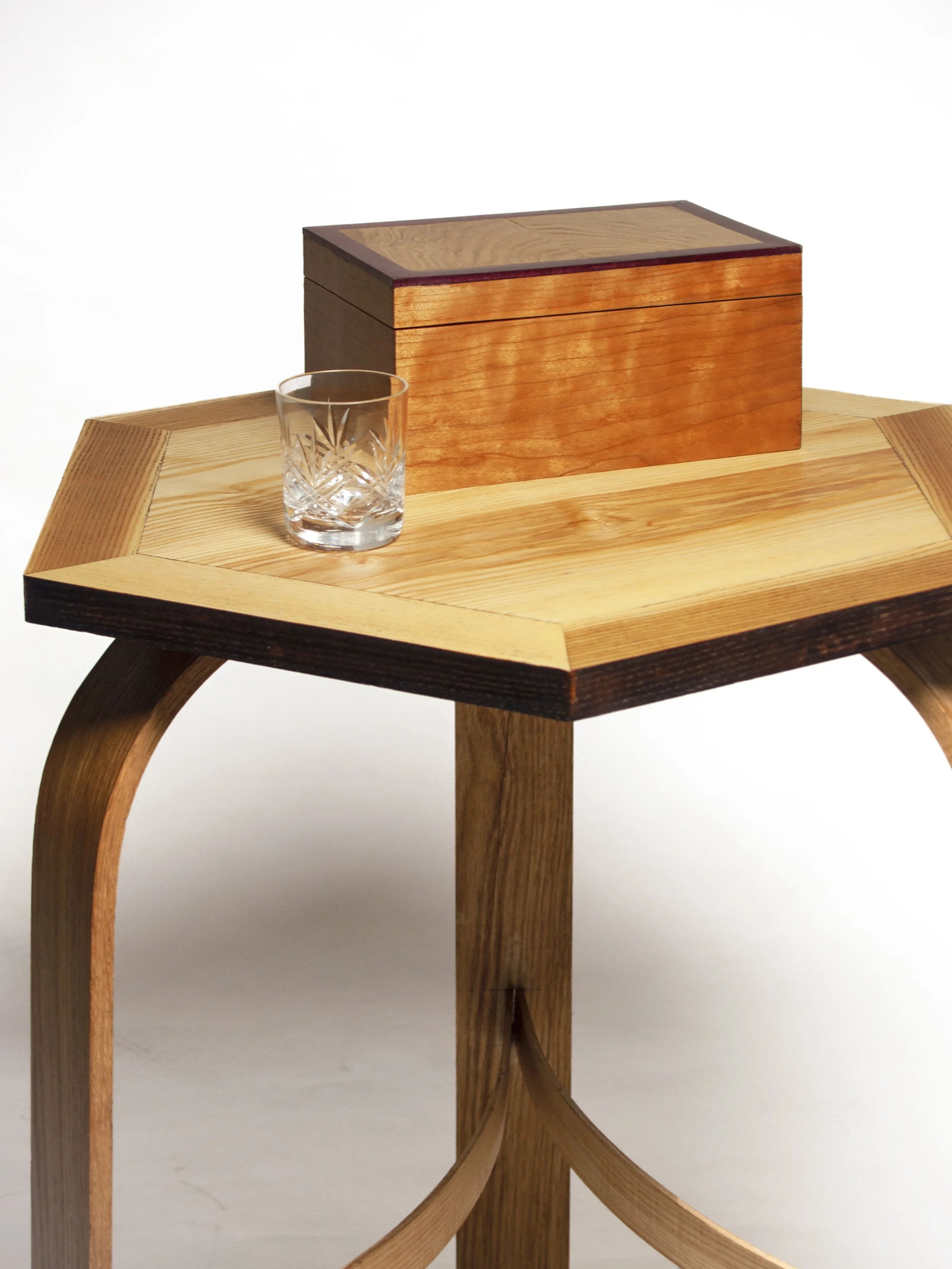 Hex table with Mini drinks box no logo- P2240477 Re edit.jpg