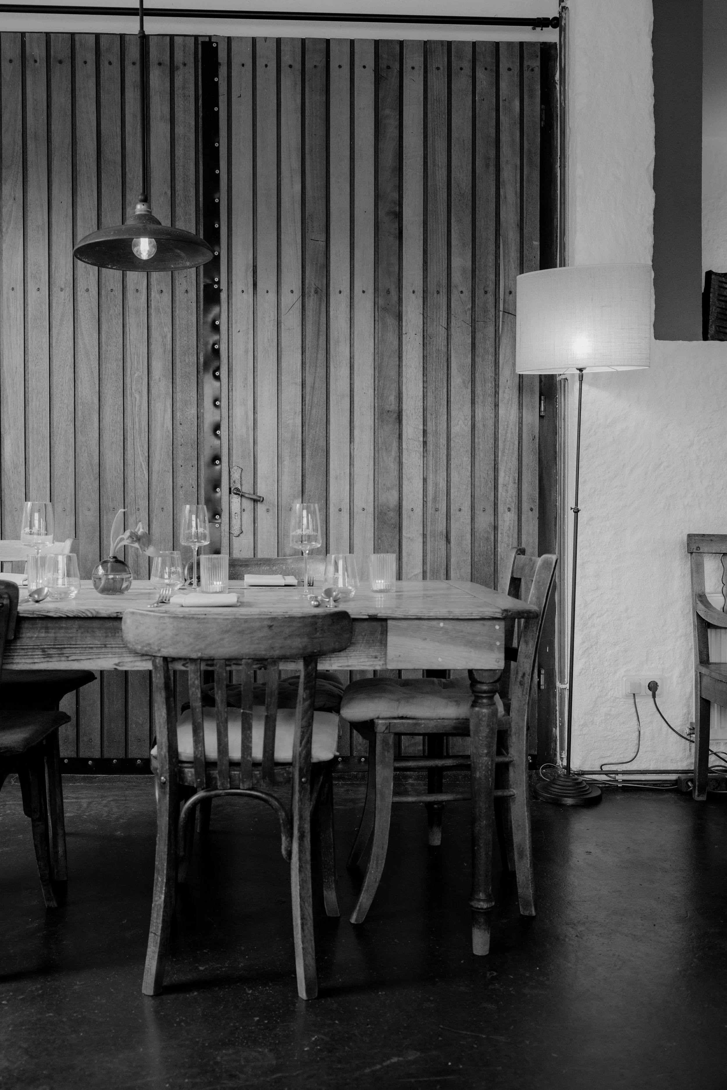 vH_179 schwarz weiß.jpg