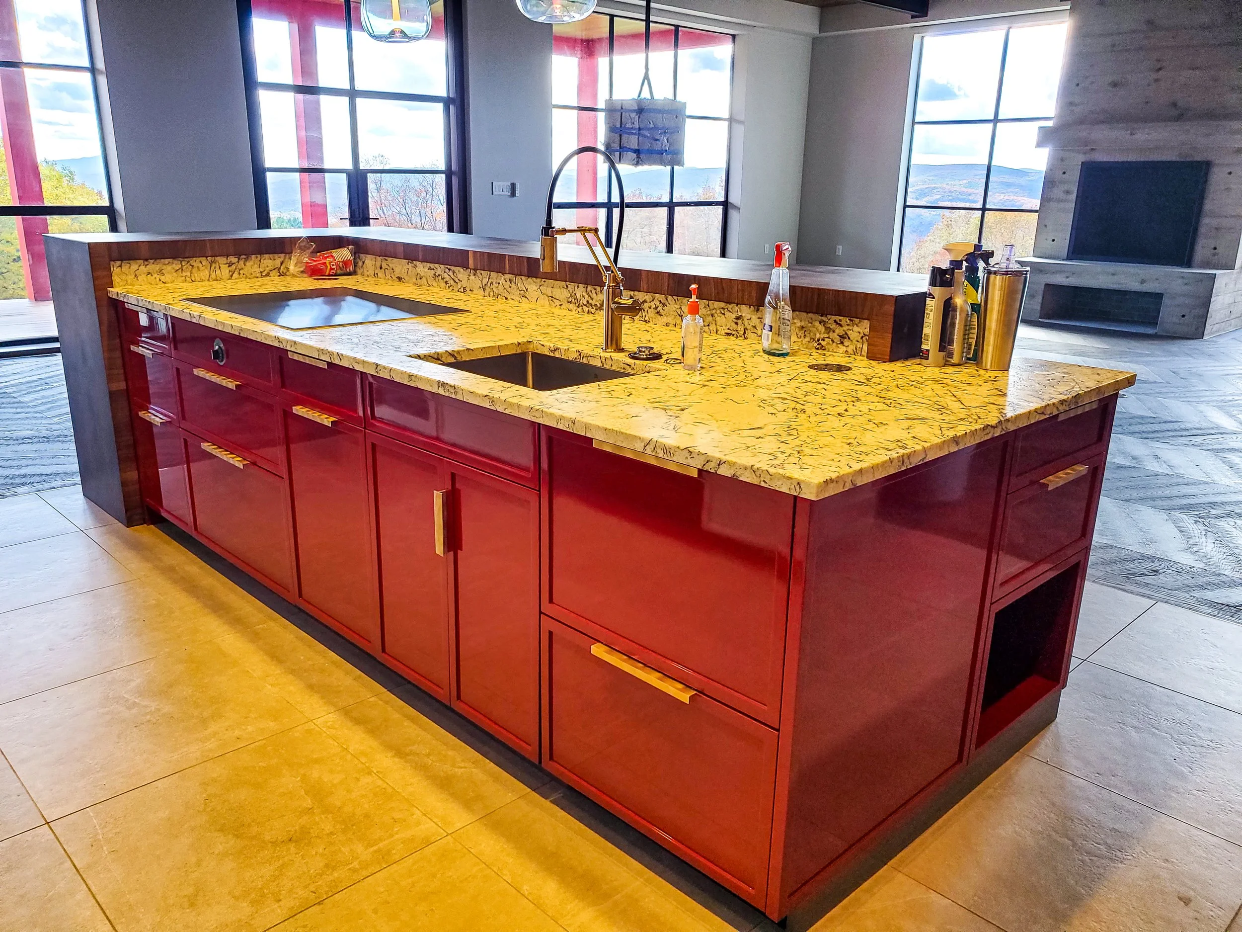 Norwich VT Modern Cabinetry (10).jpg