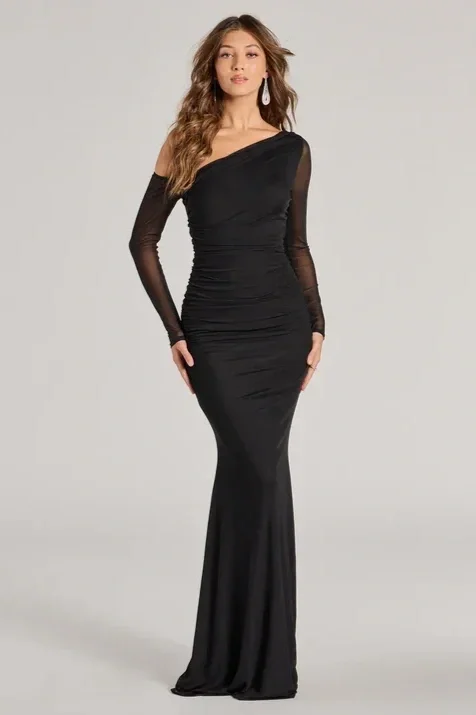 Dress+Inspo+5.webp