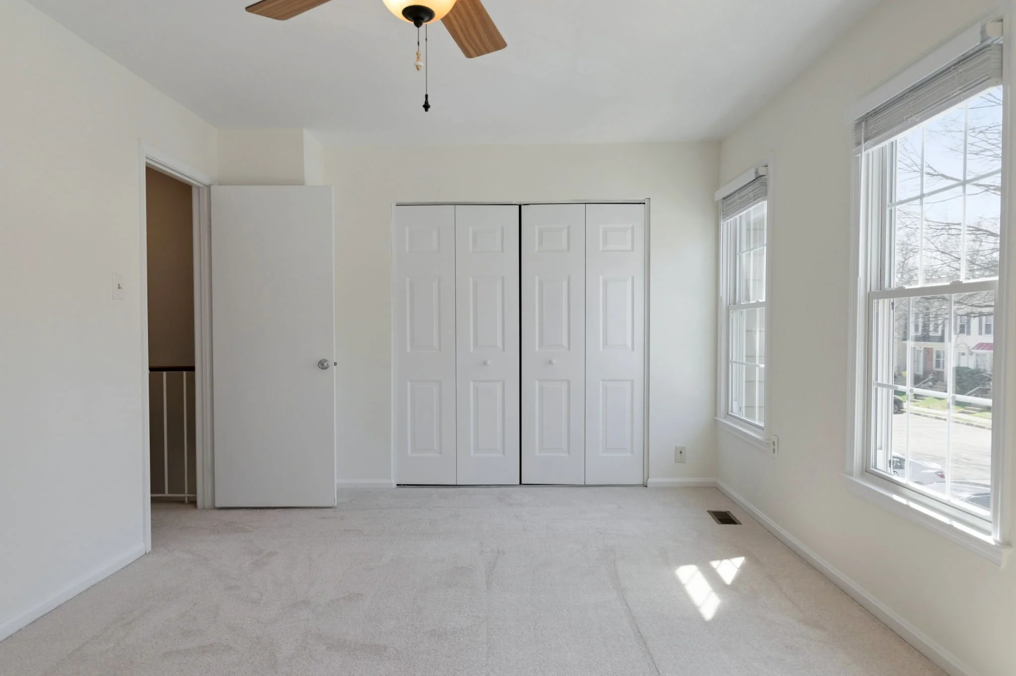 30-samantha-bard-4445-holly-ave-primary-bedroom-double-closet-fairfax-va-22030.jpg