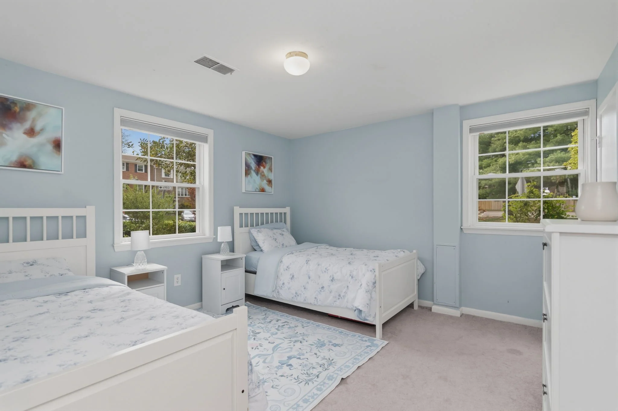 30-samantha-bard-13703-penwith-ct-bedroom-four-blue-walls-double-windows-chantilly-va-20151.jpg