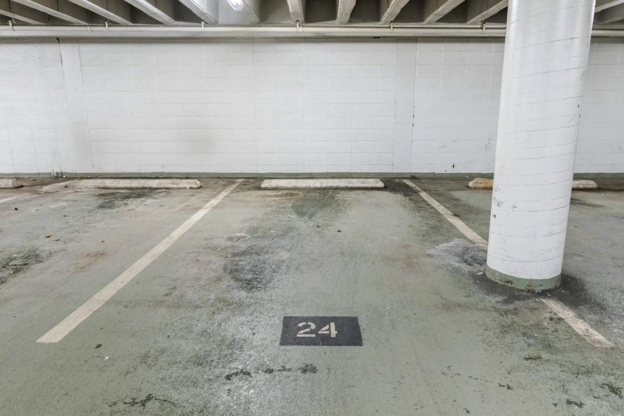 42-samantha-bard-301-n-beauregard-st-unit-902-assigned-parking-space-24-alexandria-va-22312.jpg