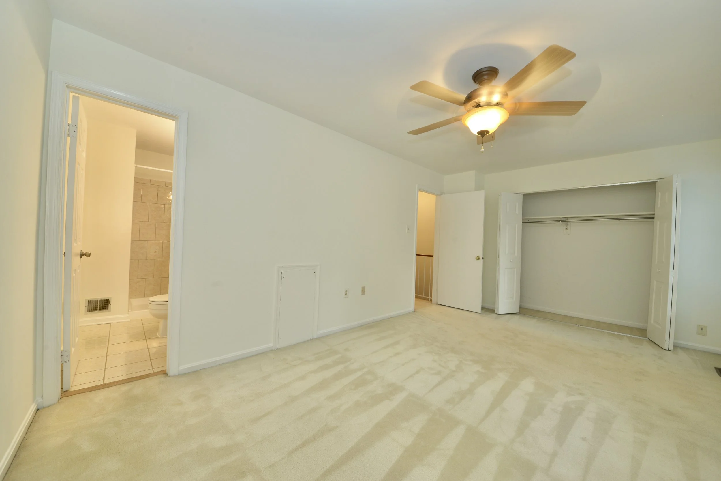 Holly Int UL OBW view SOT_9211.JPG