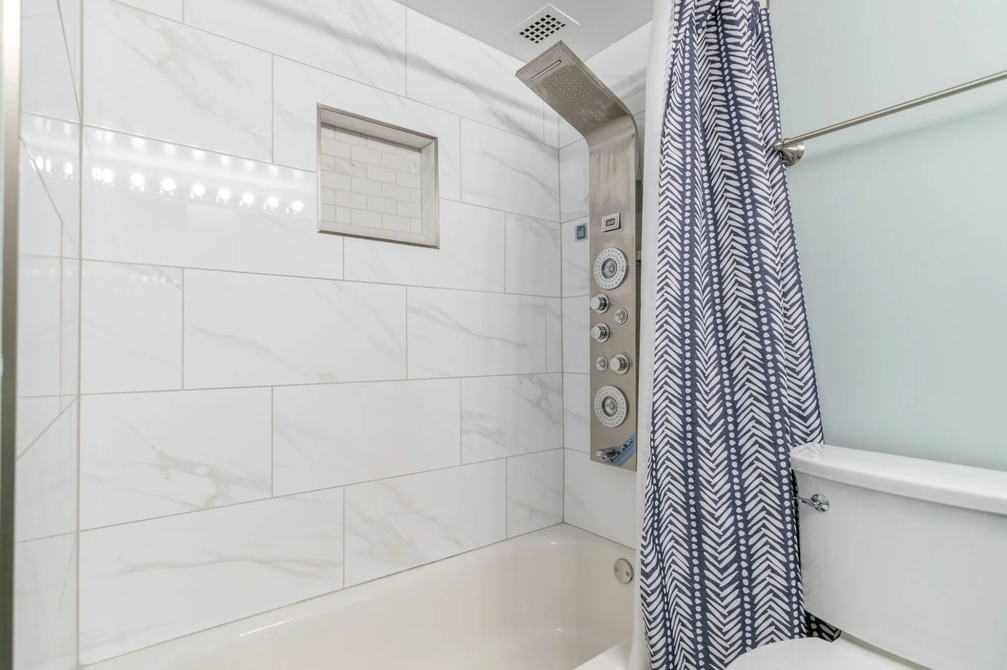 27-samantha-bard-301-n-beauregard-st-unit-902-primary-bath-marble-shower-alexandria-va-22312.jpg