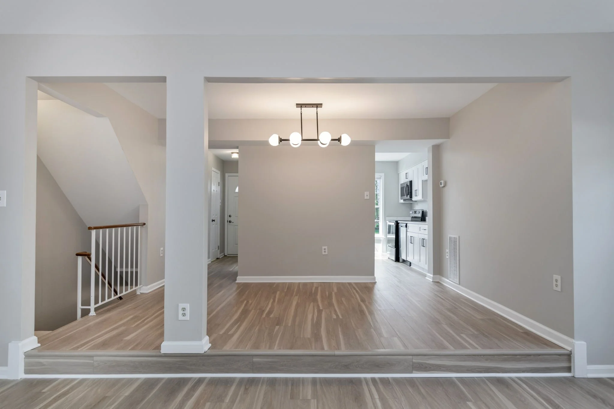 20-samantha-bard-4445-holly-ave-dining-area-modern-chandelier-fairfax-va-22030.jpg