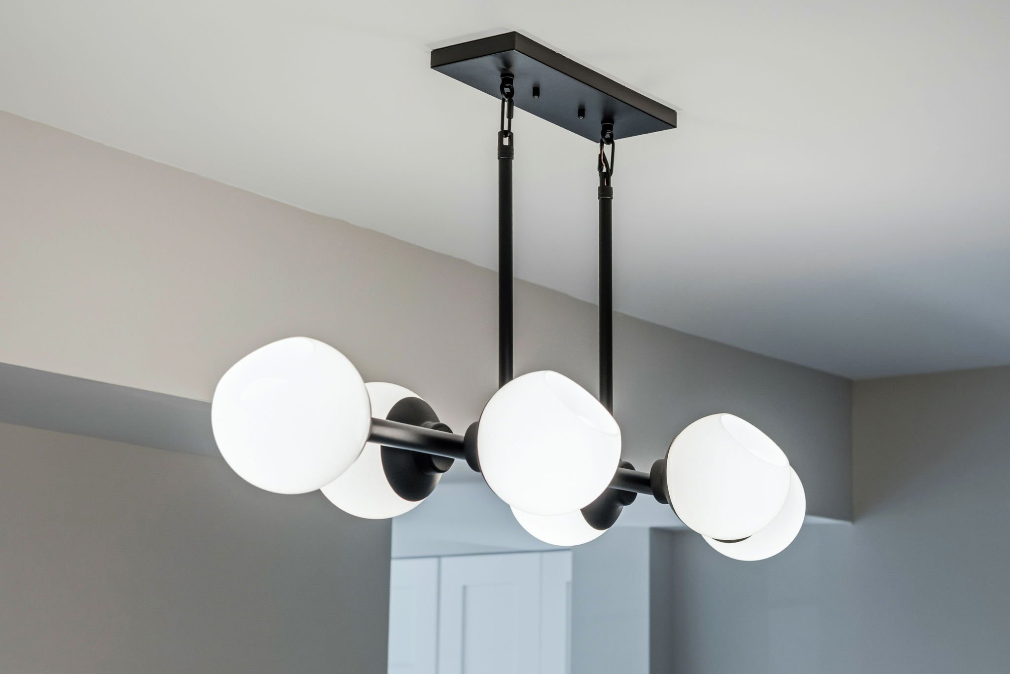 51-samantha-bard-4445-holly-ave-dining-globe-chandelier-detail-fairfax-va-22030.jpg
