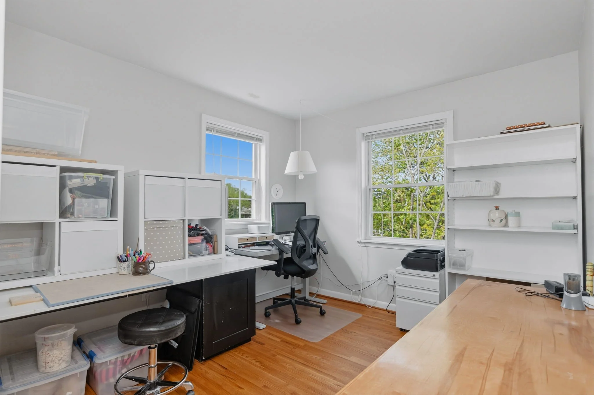 24-samantha-bard-13703-penwith-ct-bedroom-three-desk-shelving-double-windows-chantilly-va-20151.jpg