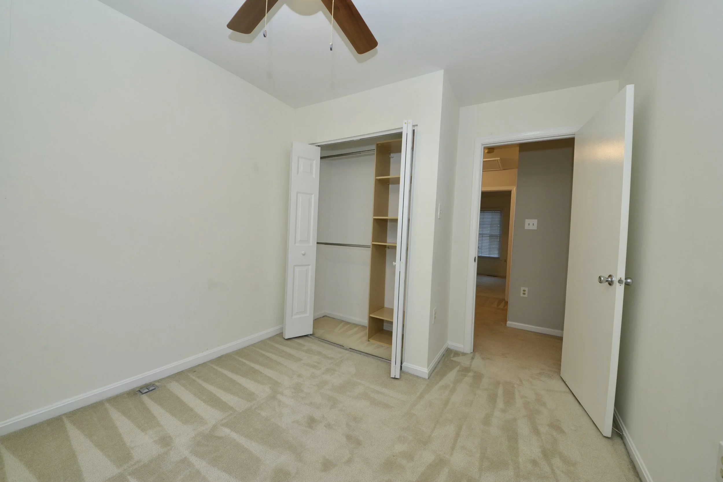 Holly Int UL BR 3 SOT_9196.JPG