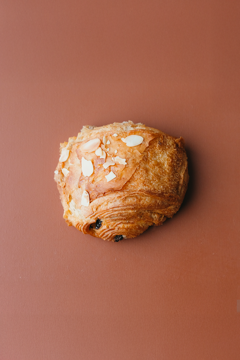 Pain au chocolat aux amandes