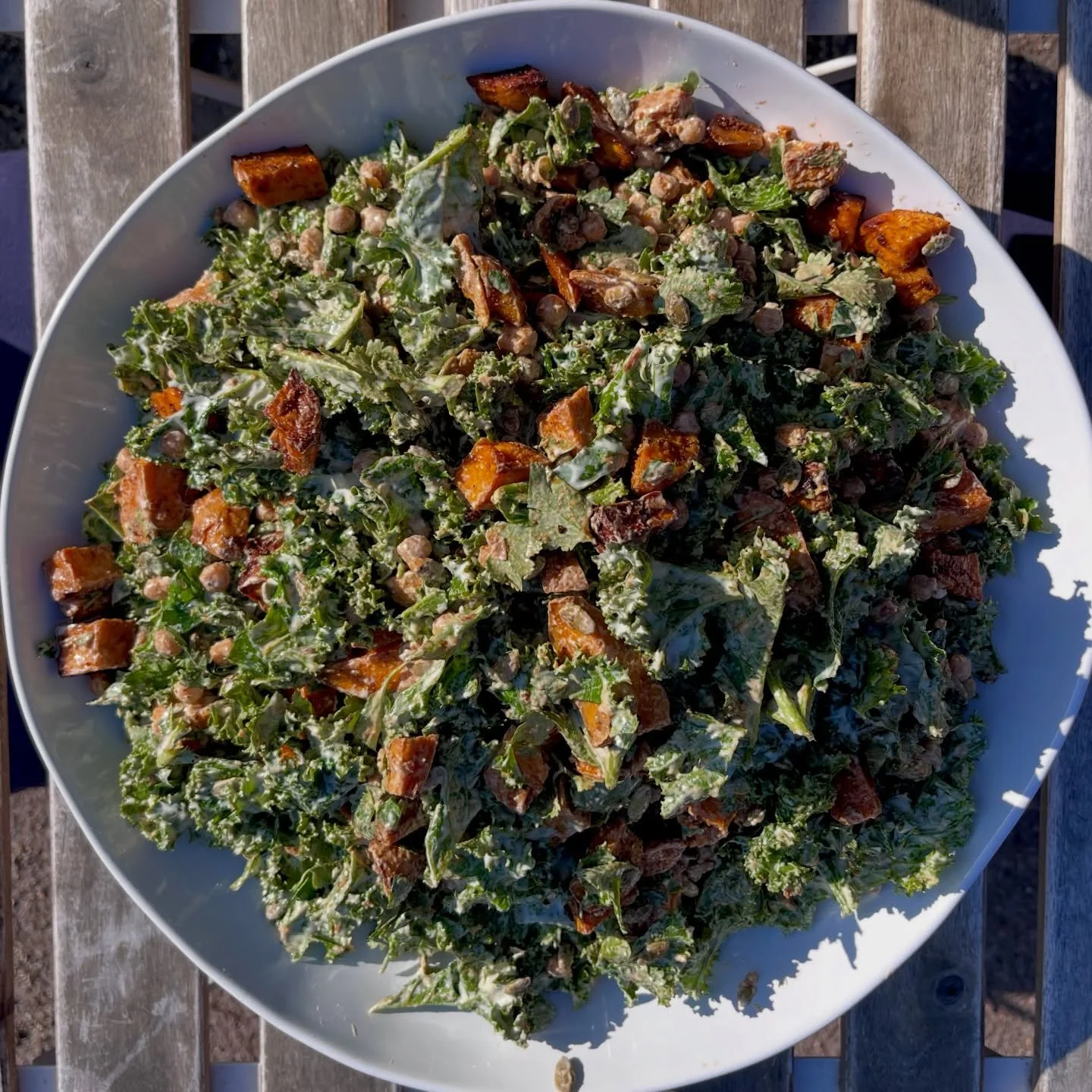 Roasted sweet potato, chickpeas and kale, all brought together with a creamy tahini dressing.