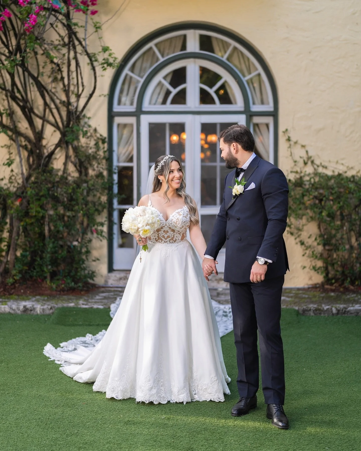 Belkis &amp; Sandro

Some weddings feel beautiful. Others feel meaningful.
Theirs held both.

From the energy of the day to the way each moment unfolded, everything felt intentional and in place. Nothing out of rhythm, nothing out of character.

Set 