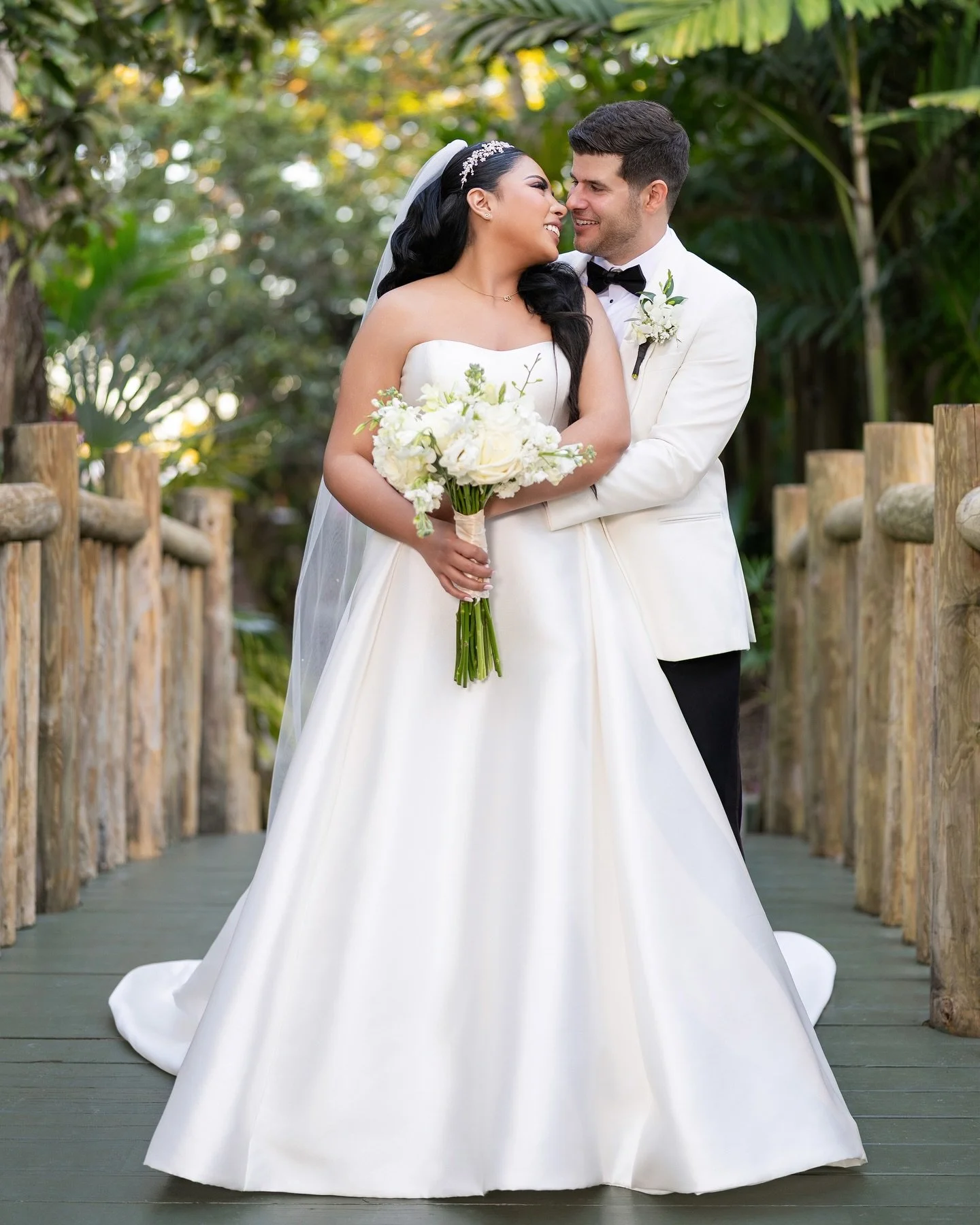 Genesis Mejia and Isaac Stevens

So grateful to have been part of such a beautiful and heartfelt day. Every moment felt real, full of emotion, and truly connected. The way you looked at each other, the energy around you, the love shared with everyone