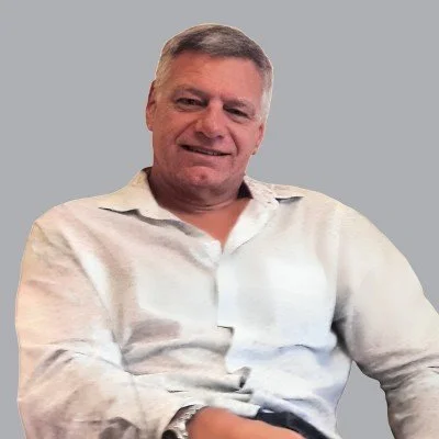 Headshot of Bruce Mackenzie - KIMCO Global Partner