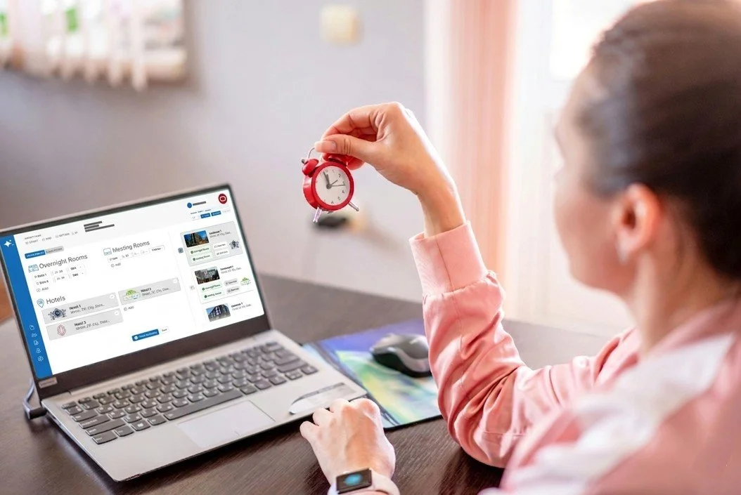 Hotel professional using MICE DESK group sales software