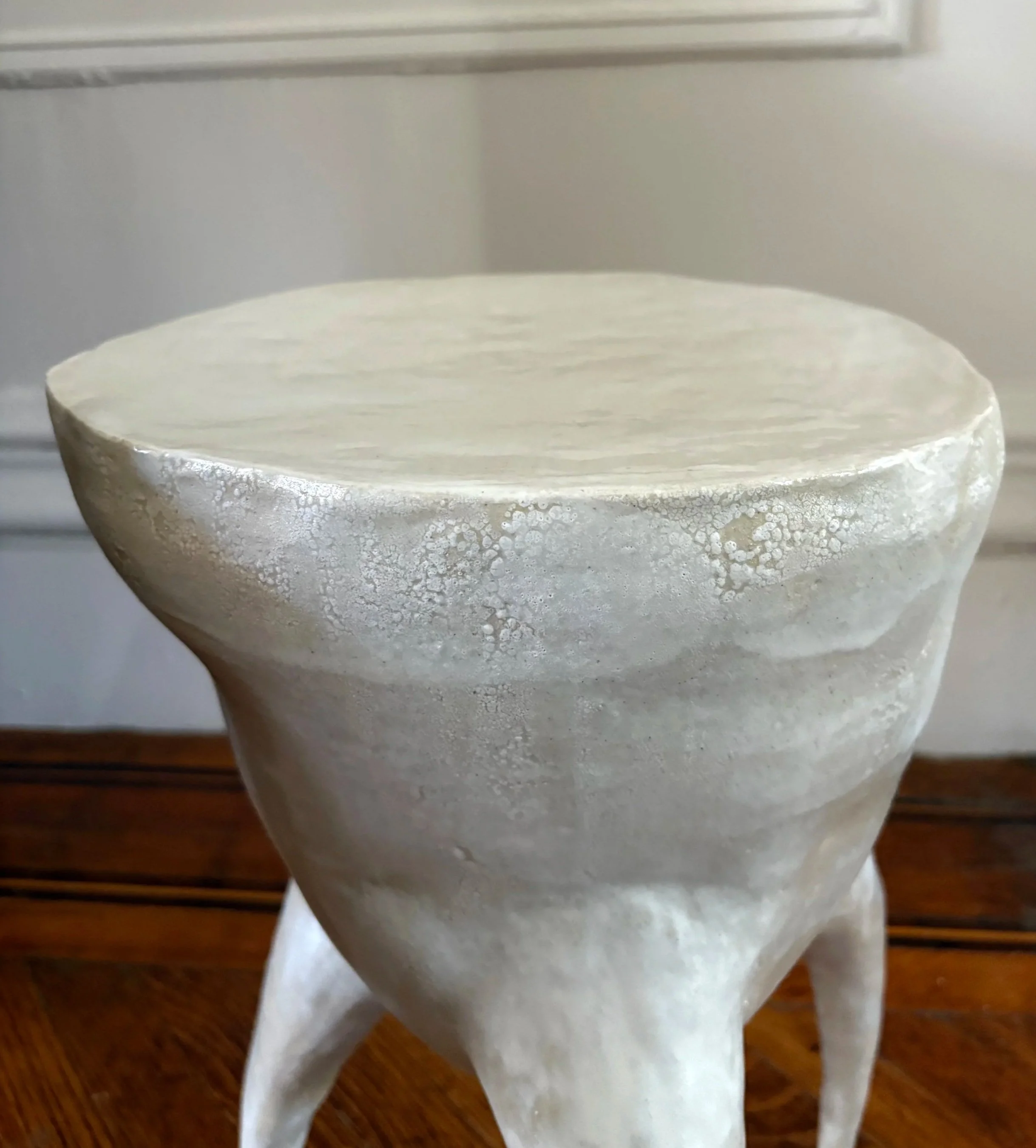 white+table+detail.jpg