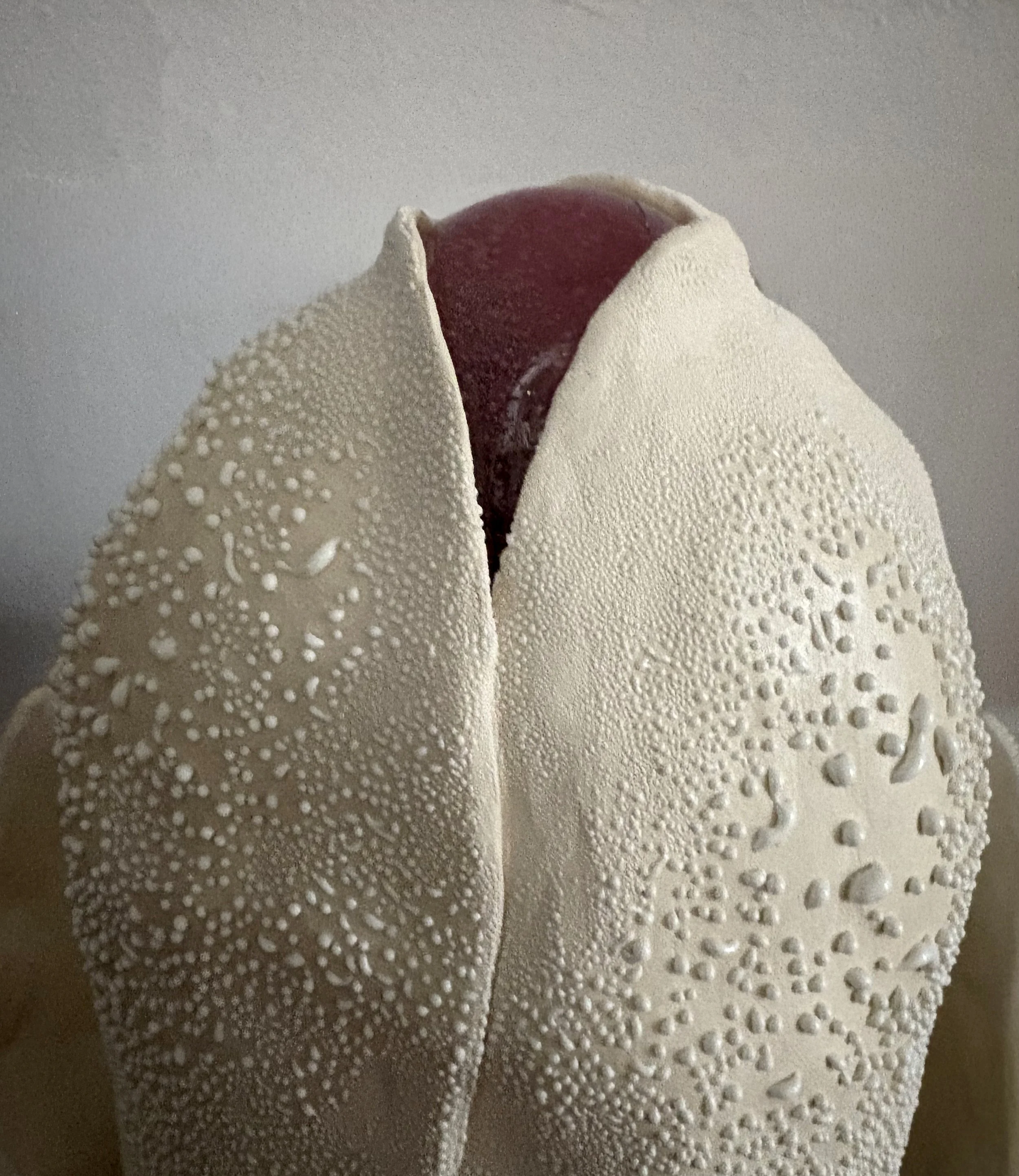 white lamp pink off close.jpg