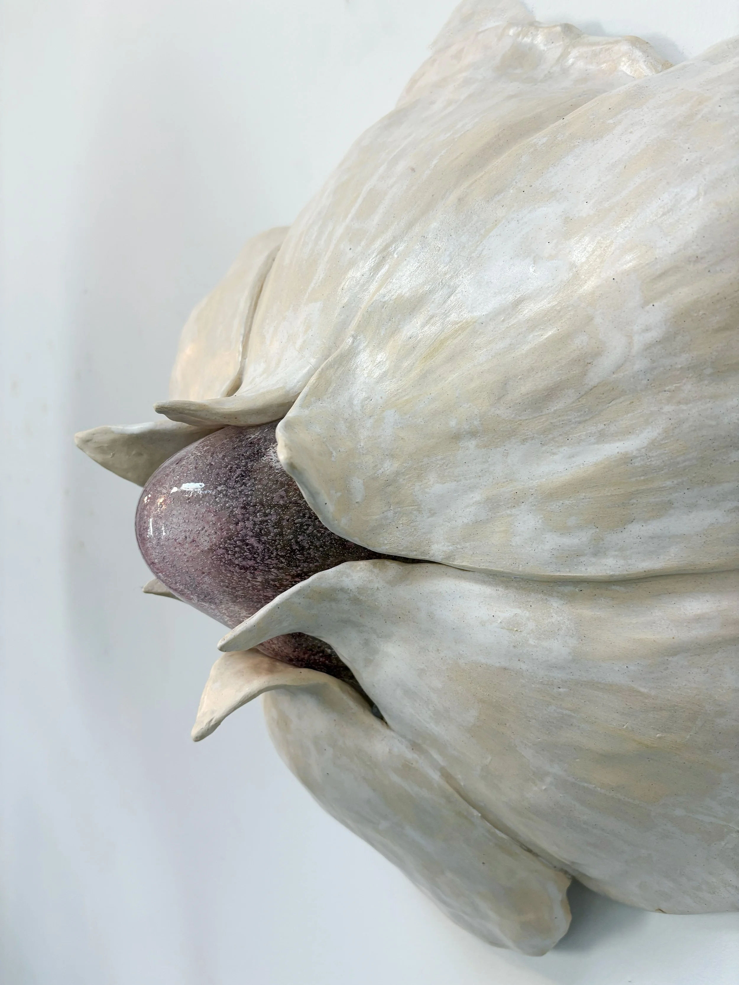 large wall flower close off.jpg