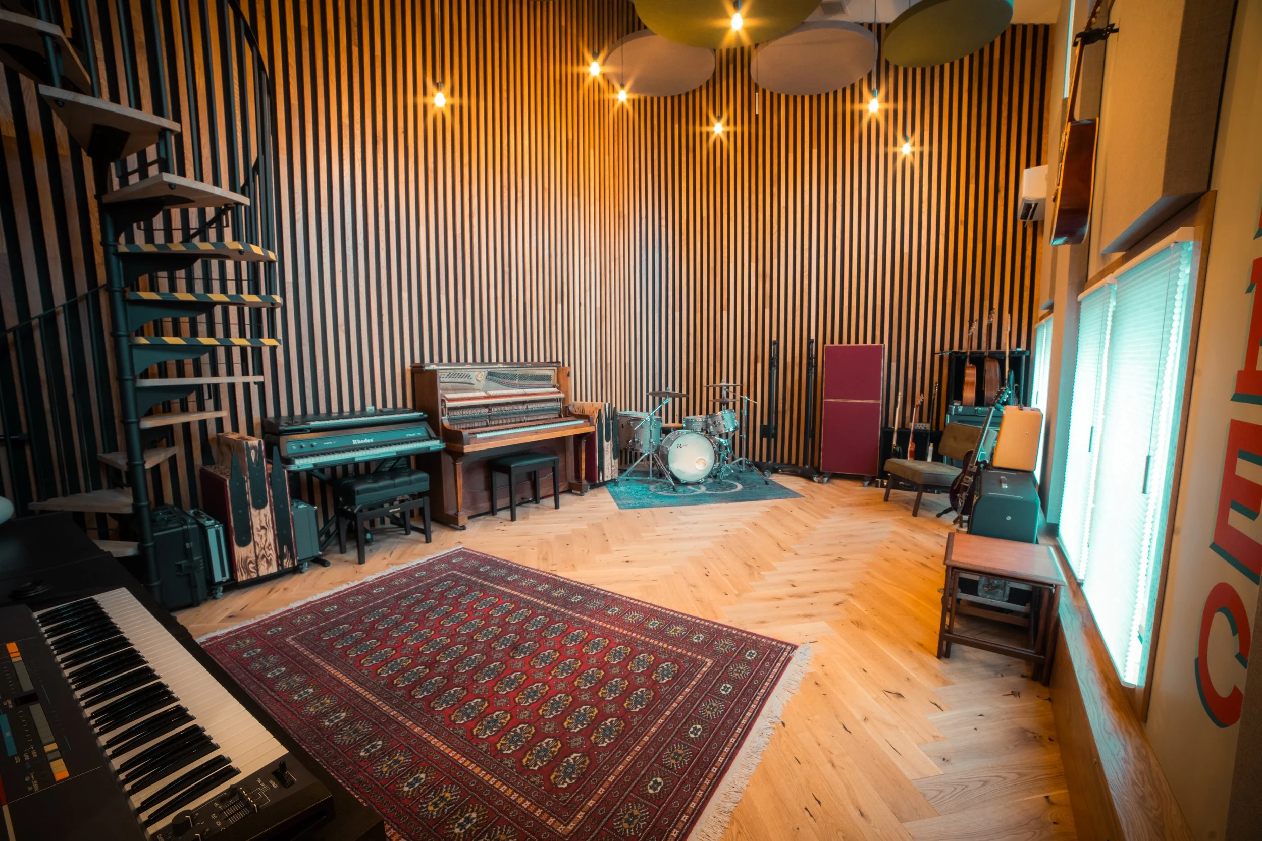 HQ-STUDIO-02.jpg