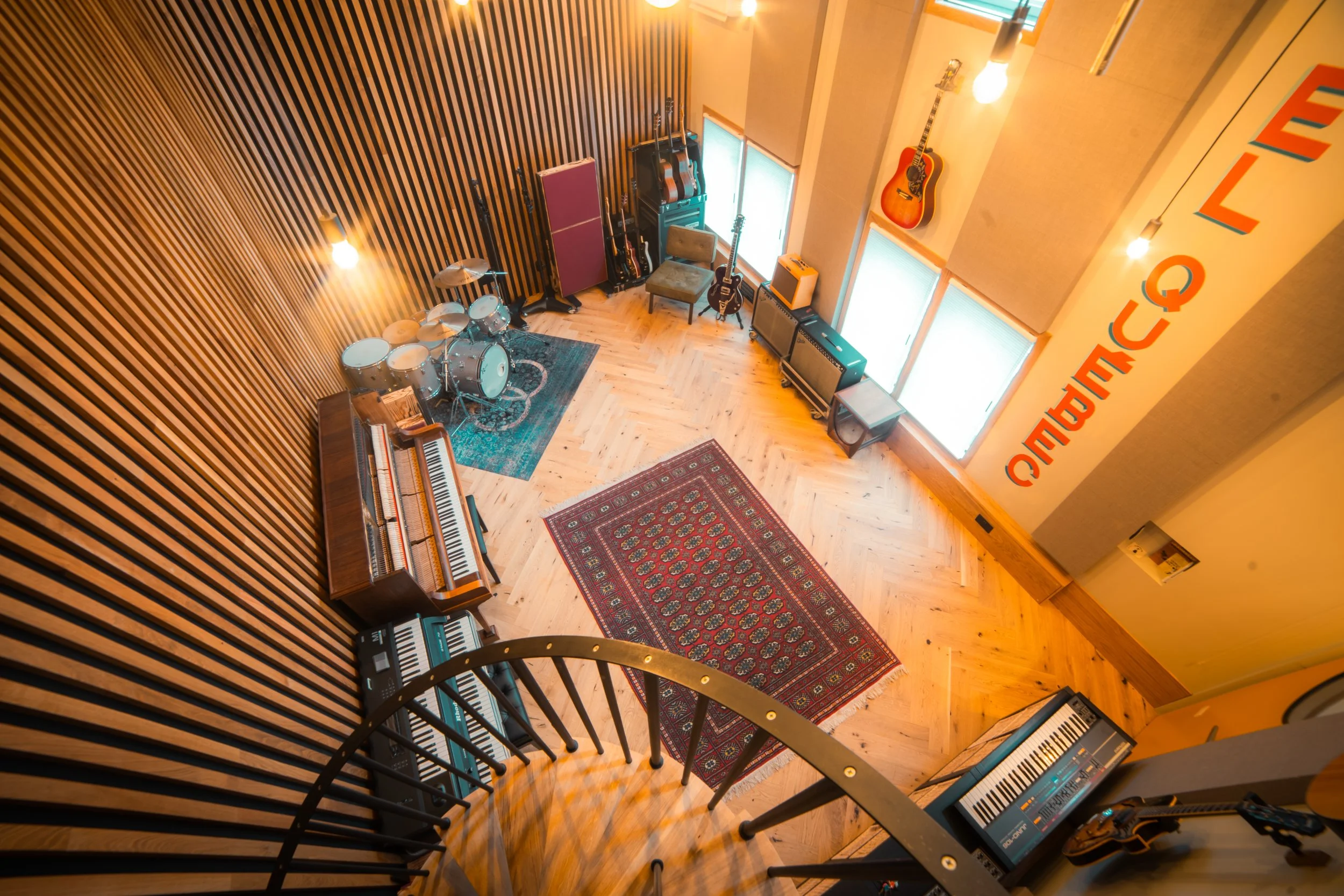 HQ-STUDIO-08.jpg