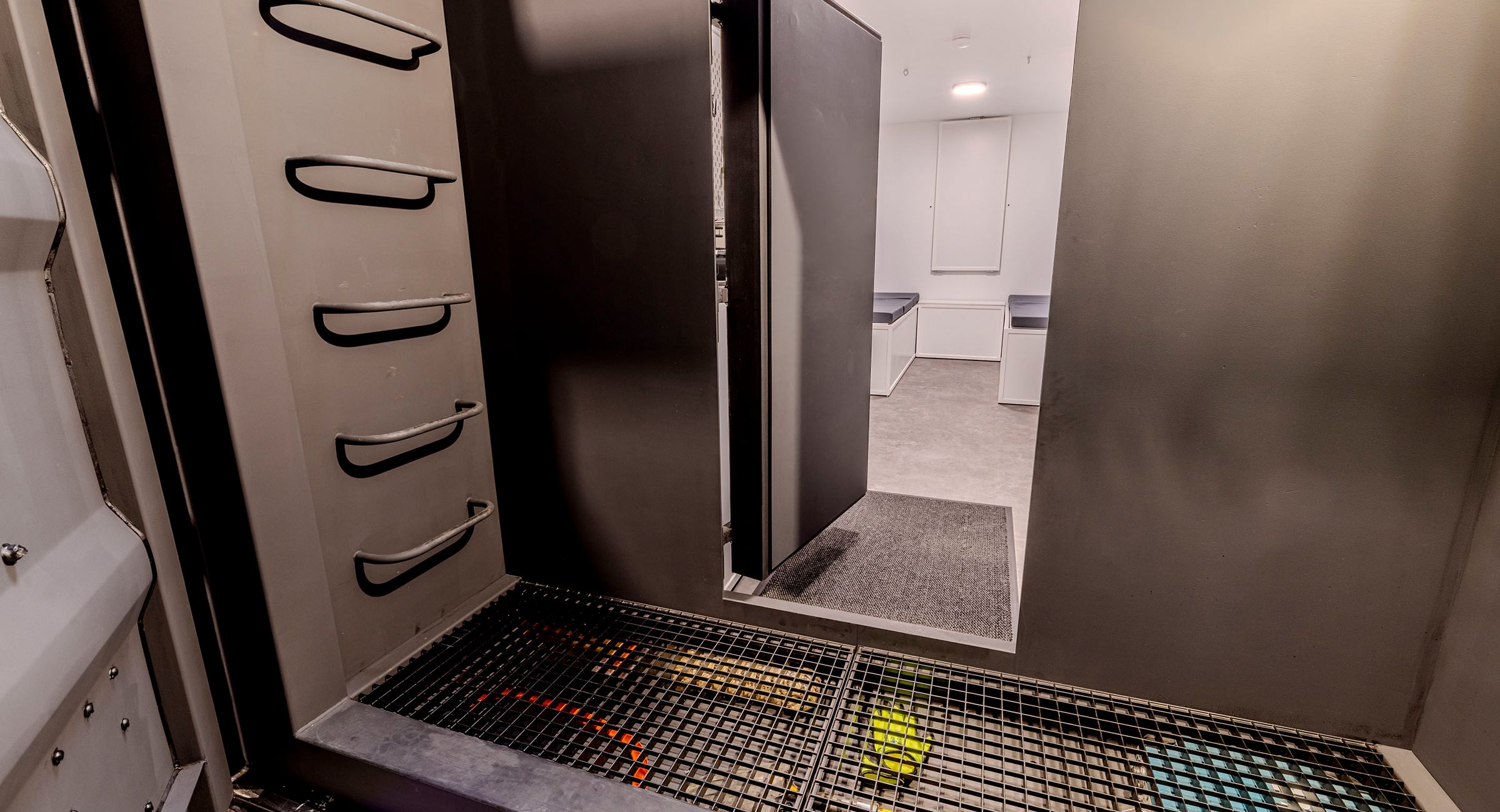 DR-Bunker_BaseMax13.webp