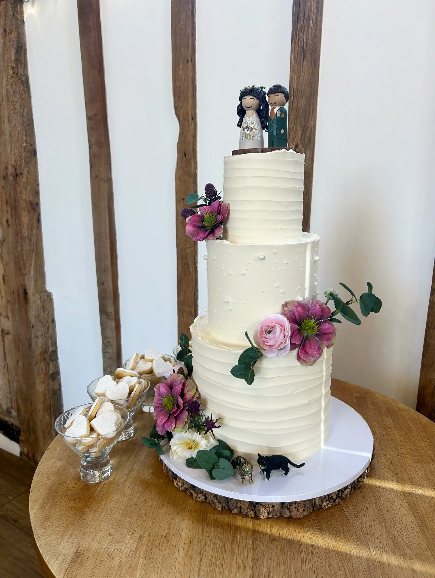 &bull; MATT &amp; TASH &bull;

Congratulations to Matt and Tash who married at Maidens Barn on the most unexpectedly sunny February day last week in the Essex countryside! ☀️ 

This was a super special one for me as it&rsquo;s was my first wedding ca