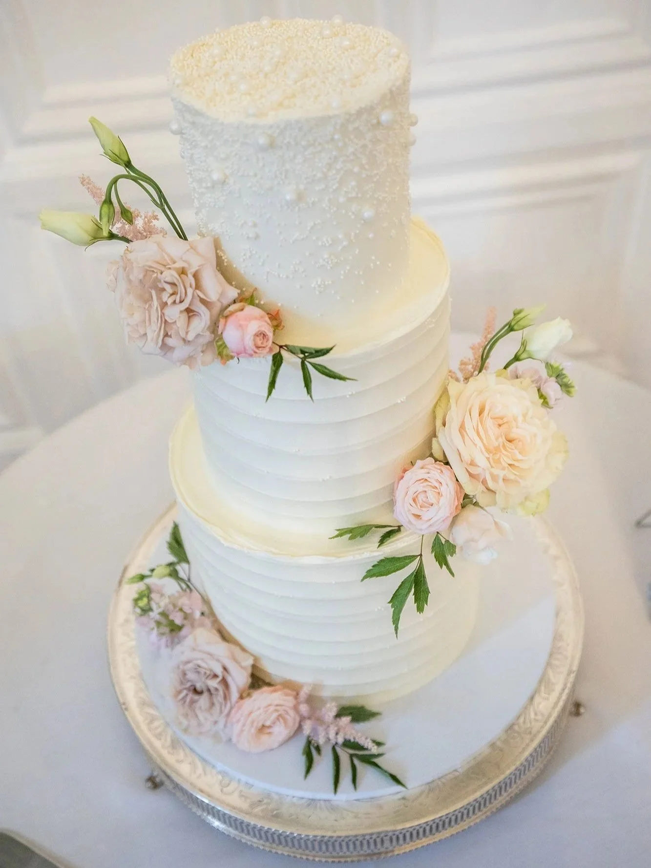 Pearl Wedding Cake Package