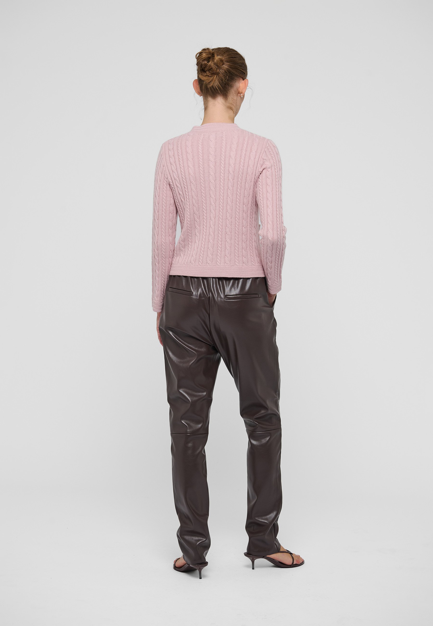 1570726_3609_ 46_web.jpg