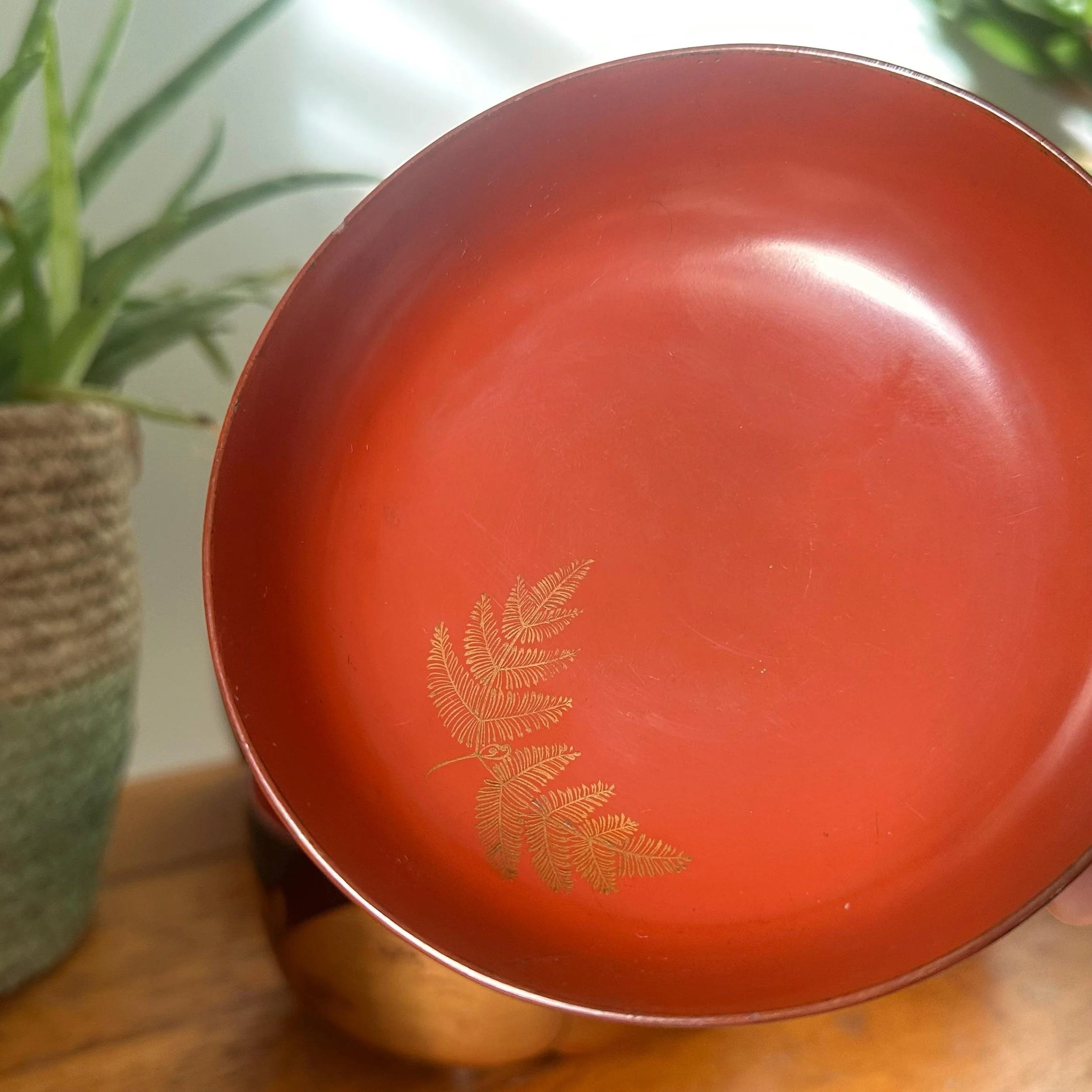 (sold) Urushi lacquerware own bowl set with gold maki-e early Shōwa period 1930s
