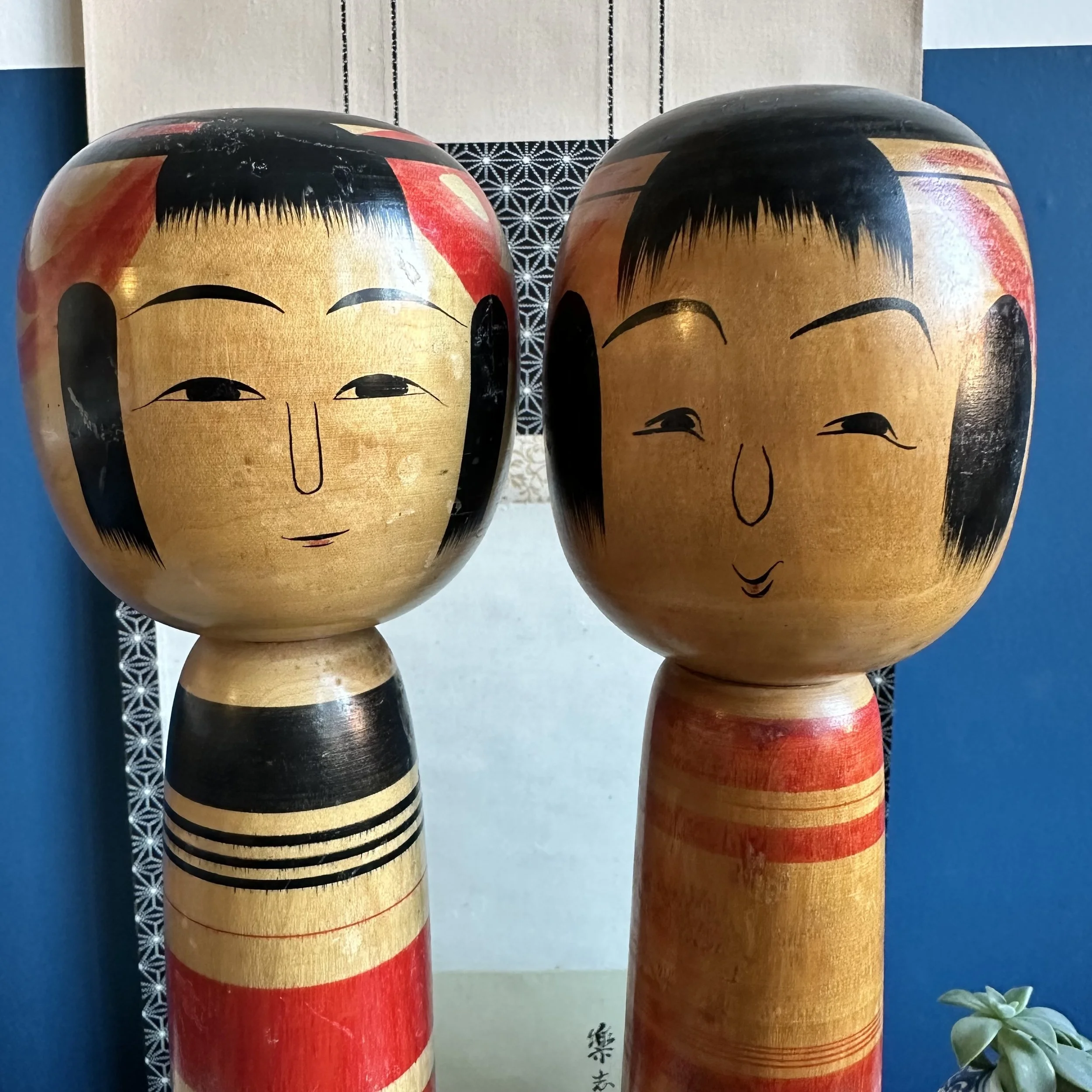 set-of-two-togatta-kokeshi-dolls-vintage-shop.jpg