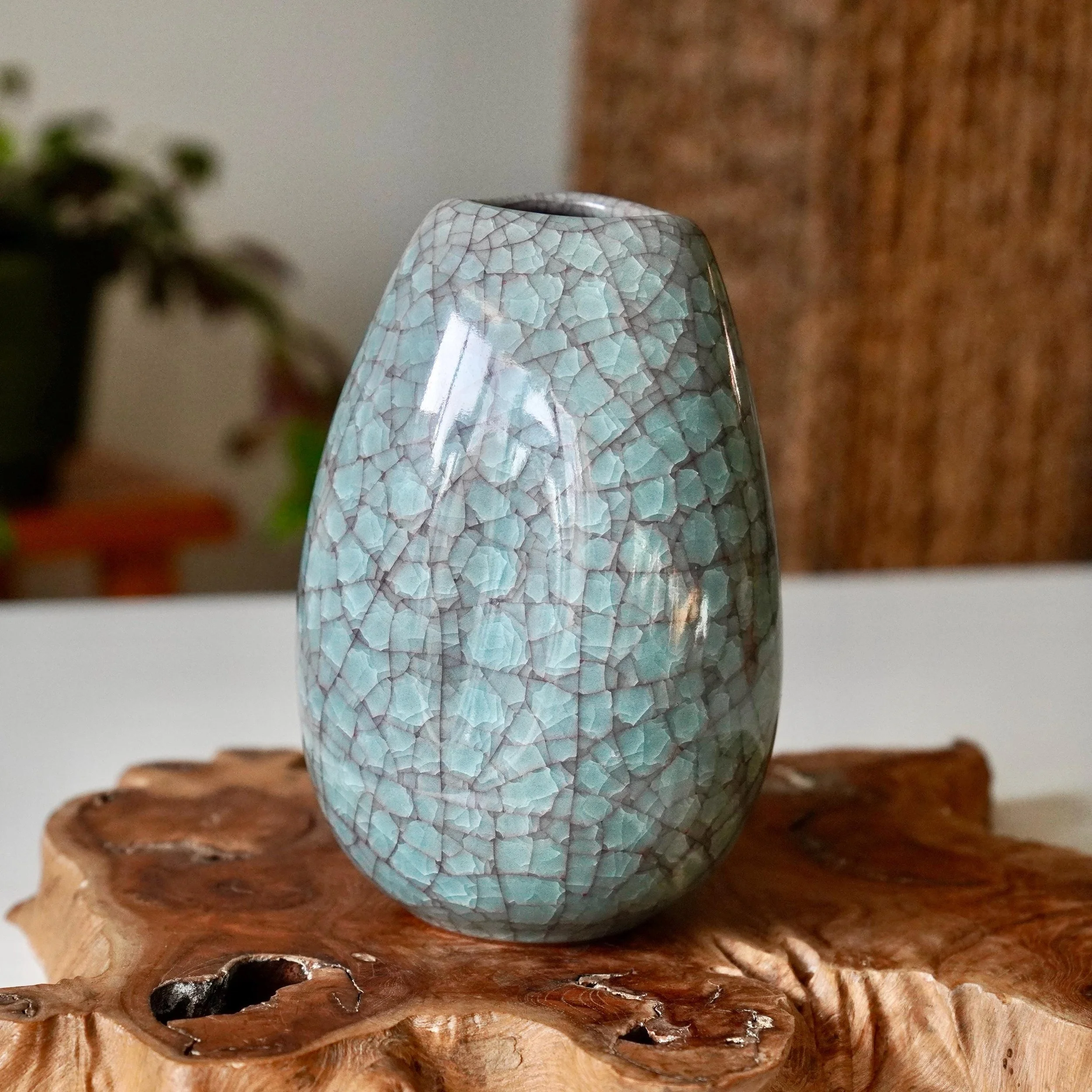 Japanese celadon vase ice crackle glaze on wooden stand, by Tachikichi Kyoto Showa