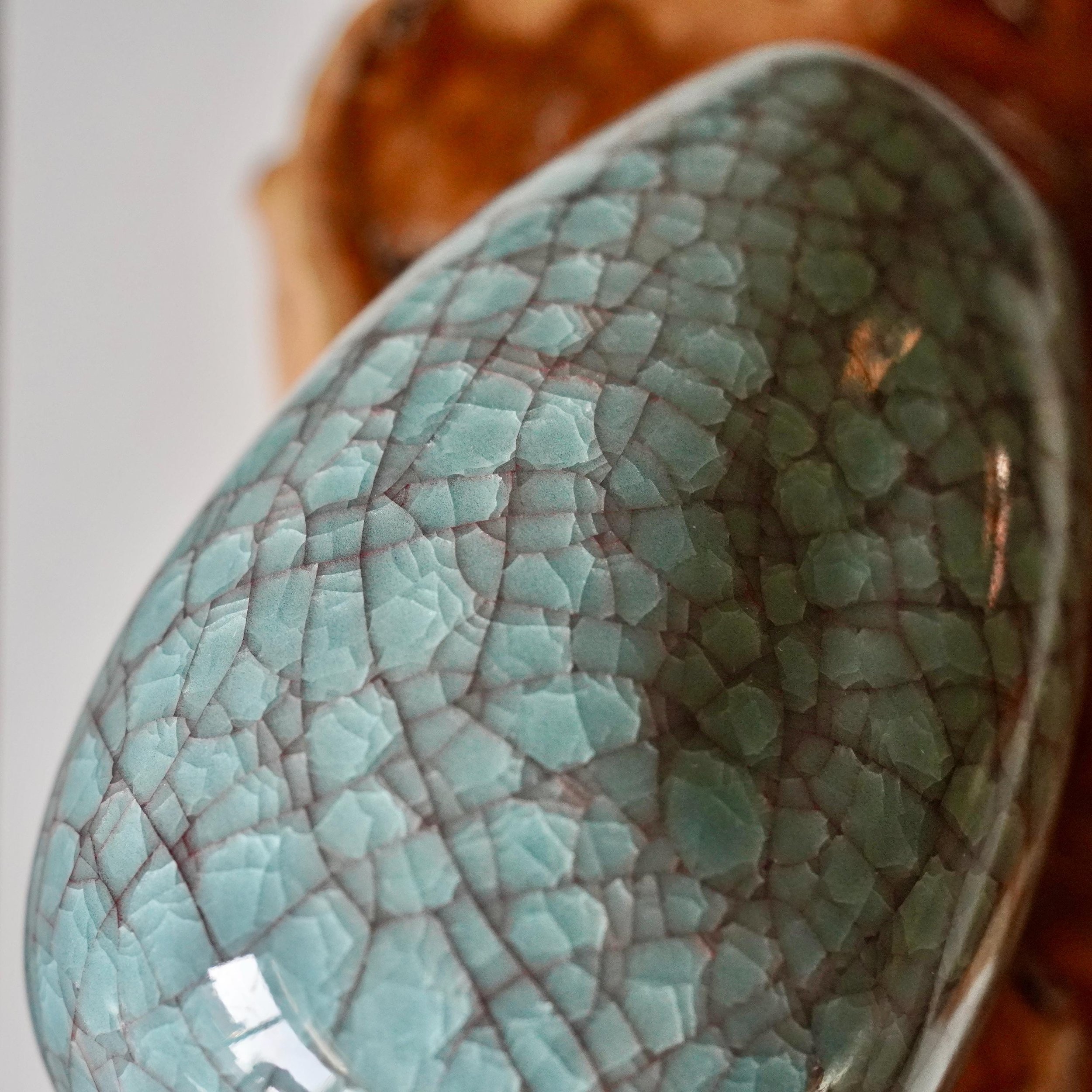 Japanese celadon vase ice crackle glaze Tachikichi Kyoto Showa