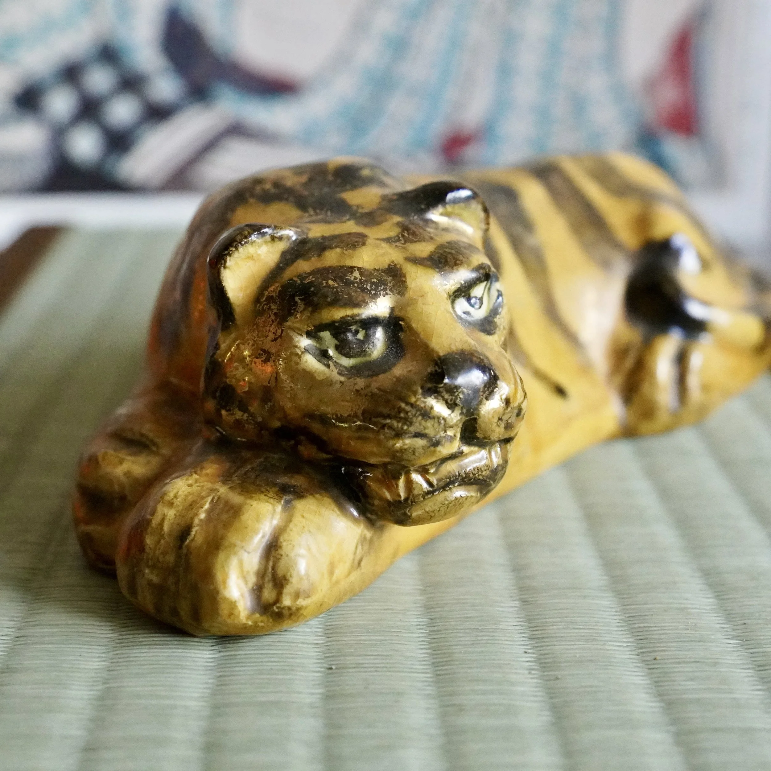 A tiger made for its own year: kinsai gold and a Kyoto tradition