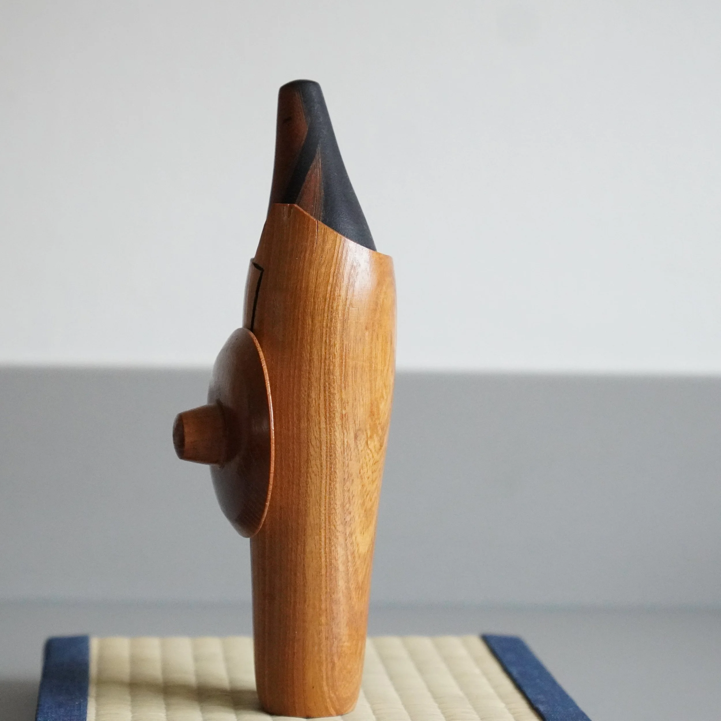 Naruko kokeshi Okazaki Yasuo chrysanthemum signed Showa.jpeg