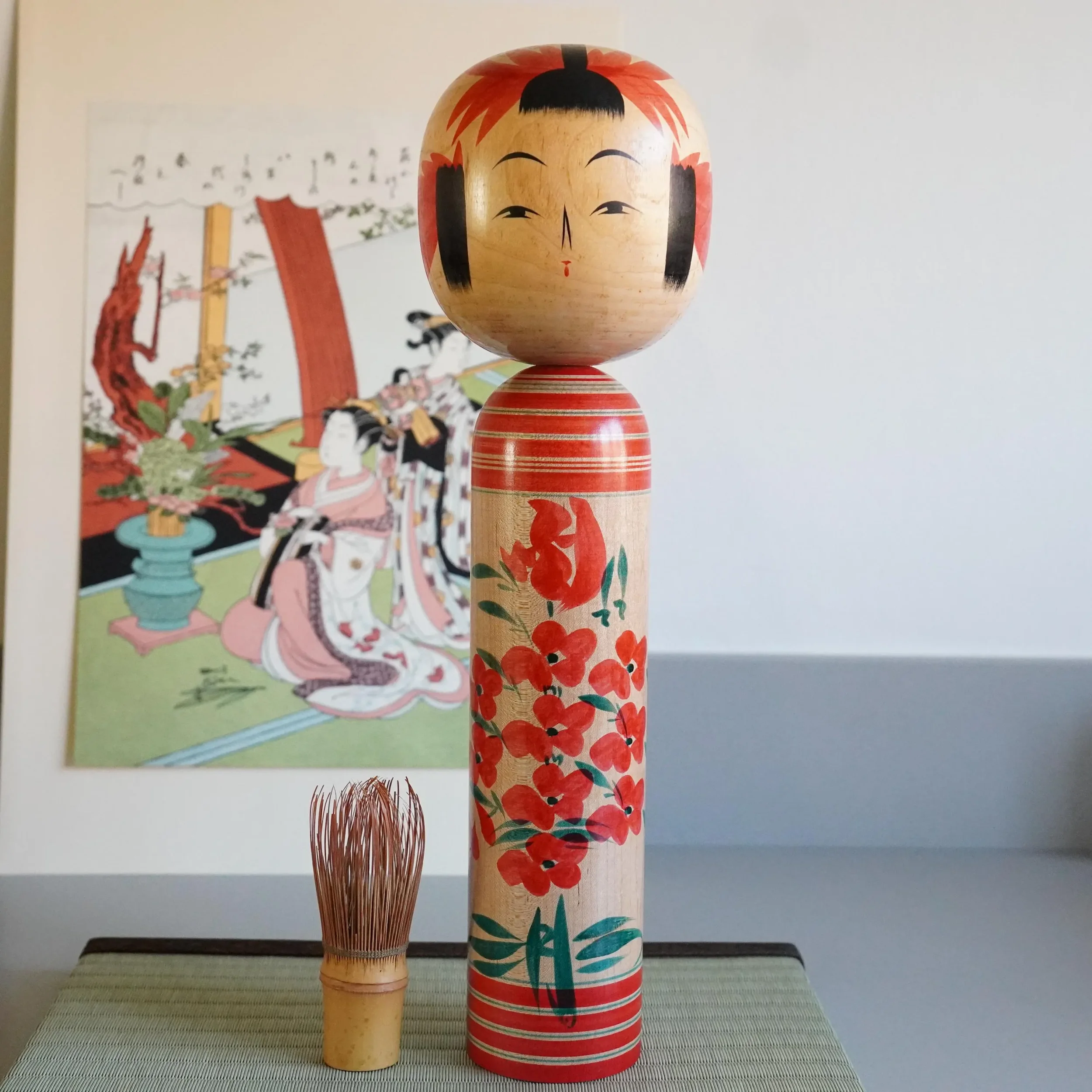 Yamagata kokeshi large chrysanthemum motif, Takasaki Eiichirō signed, Shōwa Japan