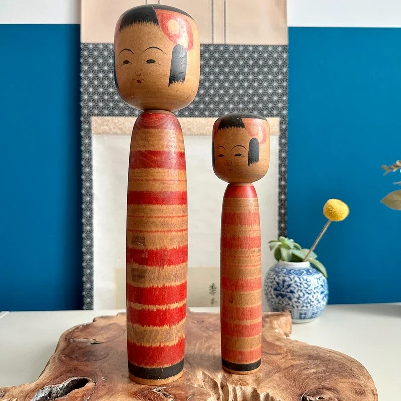 Japanese Tsuchiyu kokeshi pair Sato Sashima signed Showa 7.webp