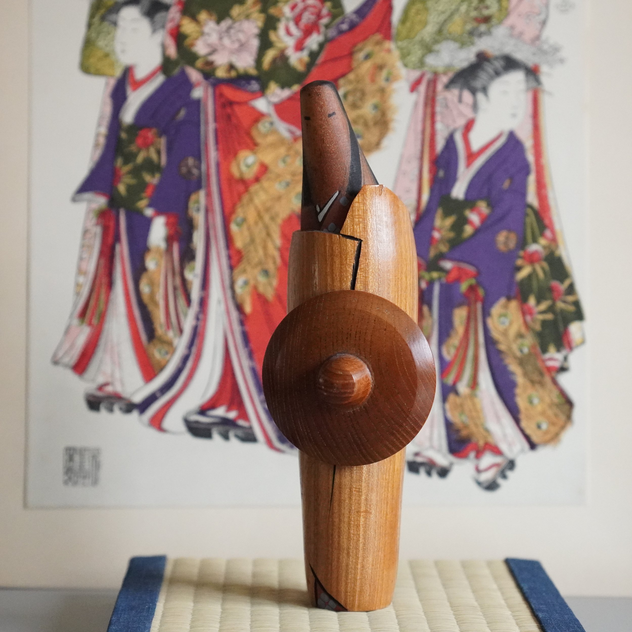 Naruko kokeshi Okazaki Yasuo chrysanthemum signed Showa.jpeg