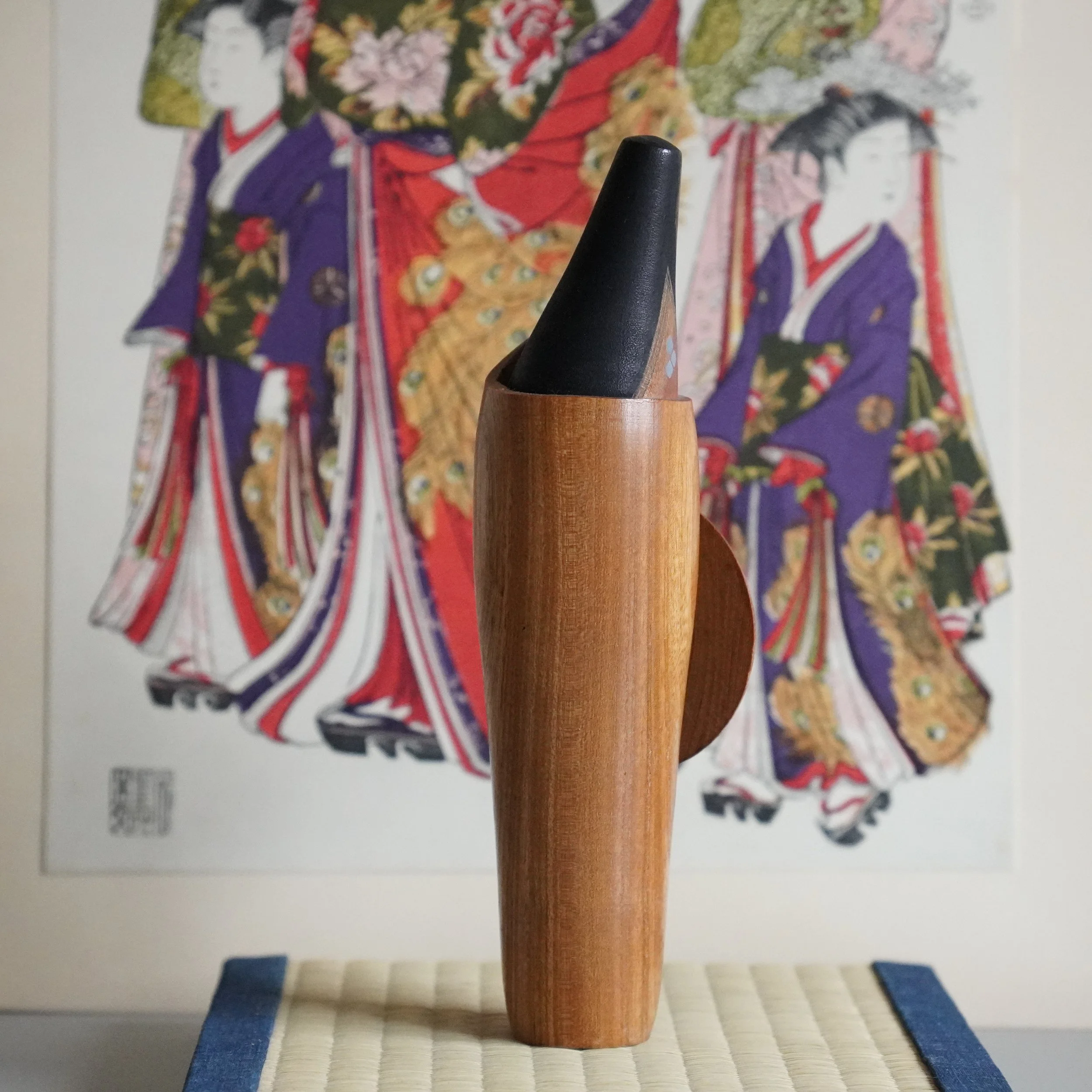 Naruko kokeshi Okazaki Yasuo chrysanthemum signed Showa.jpeg