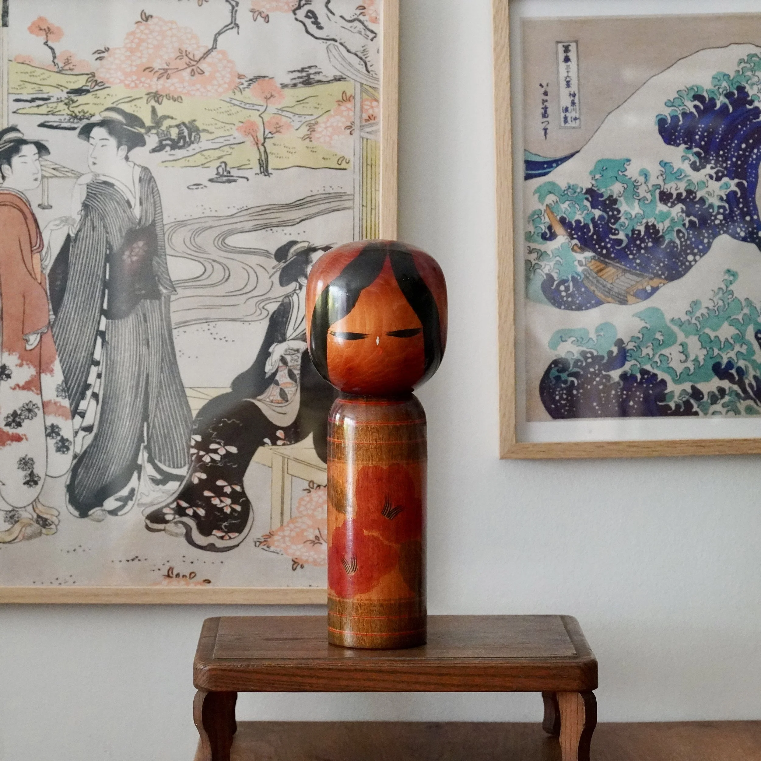 Tsubaki Musume camellia girl kokeshi, Shōwa period, full figure