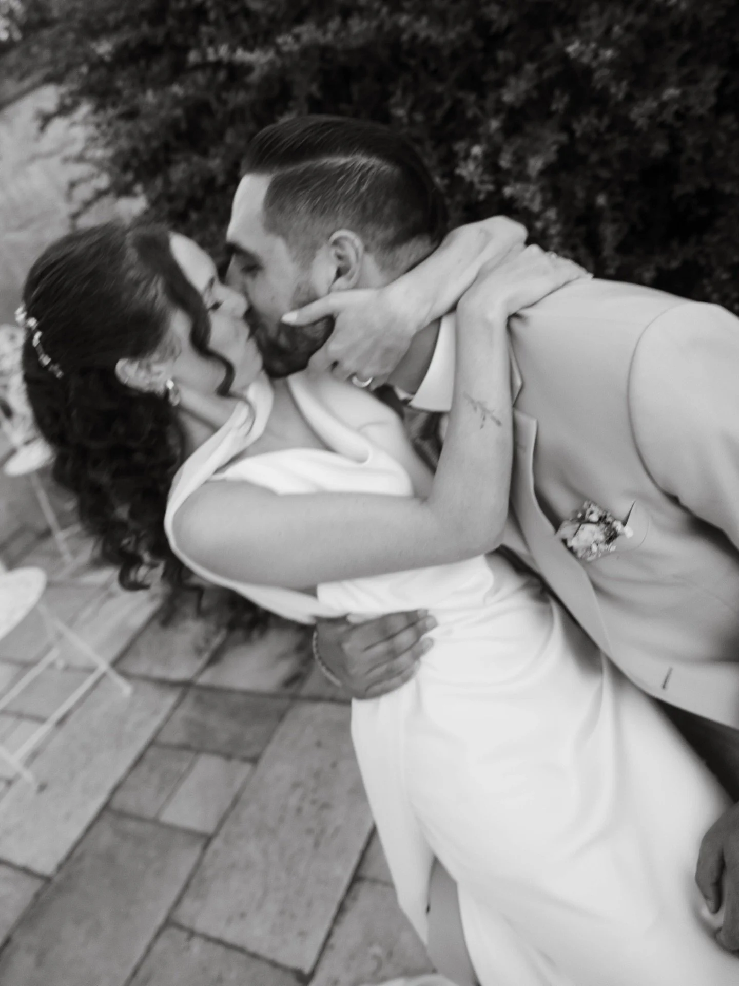 Puglia, you have my heart. ✨ Grateful to live in a country where beauty like these masserie is just a drive away.
Working in such iconic locations is a privilege. 

Huge thanks to my talented friend @serenamorandiphotography for having me along to he