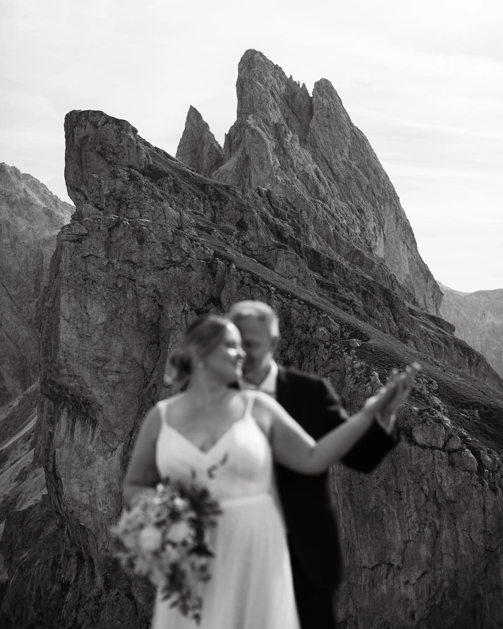 Olga & Josh - elopement on the Seceda, Dolomites 