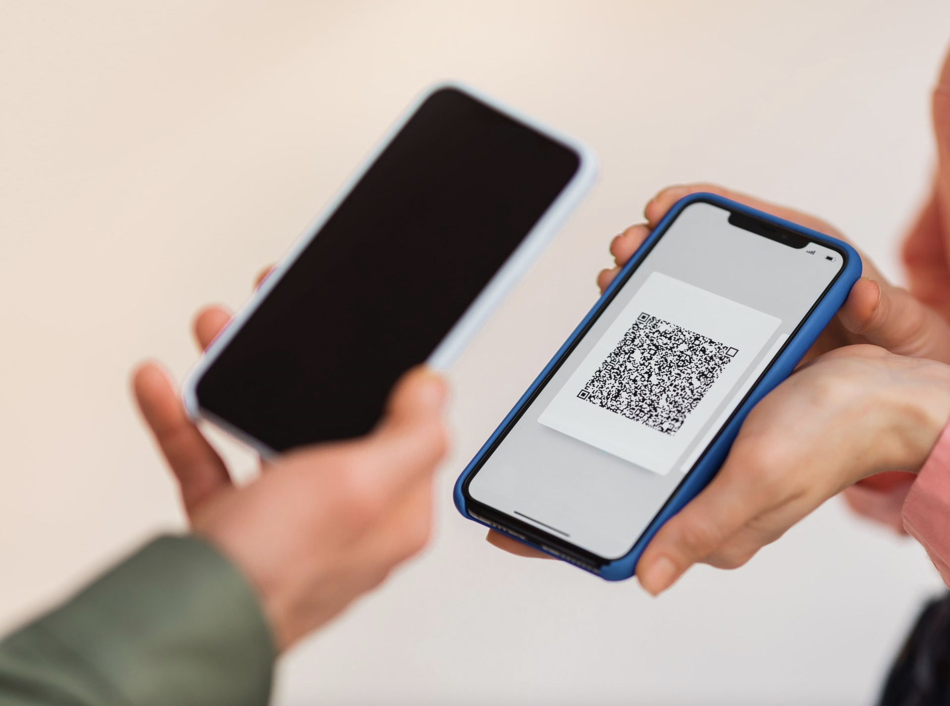 Smooth Entry at the Door