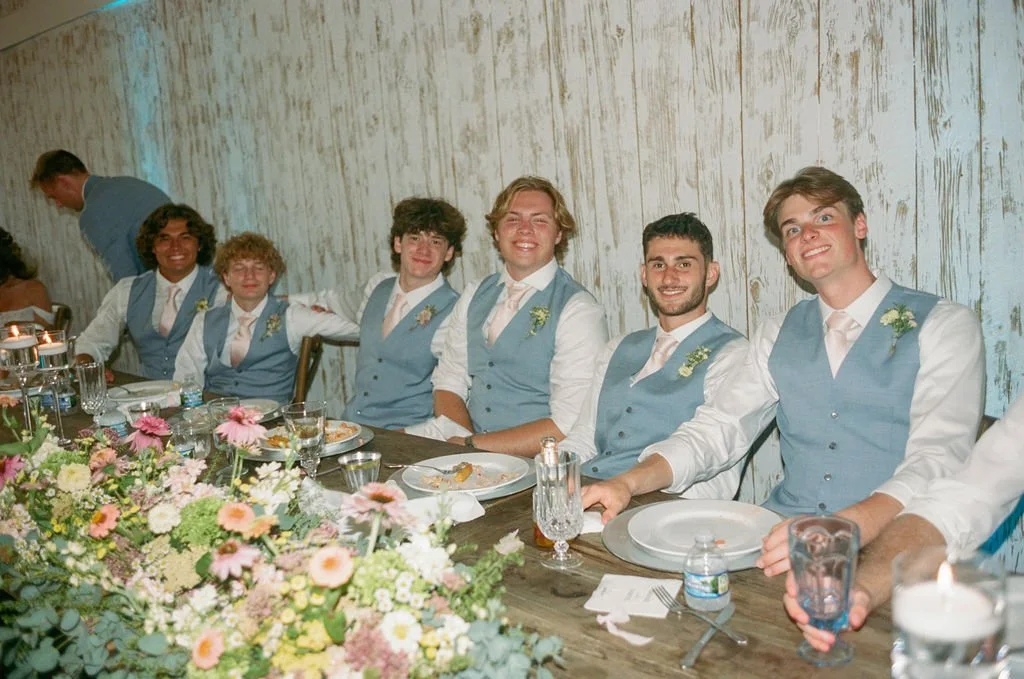 groomsmen table.jpg