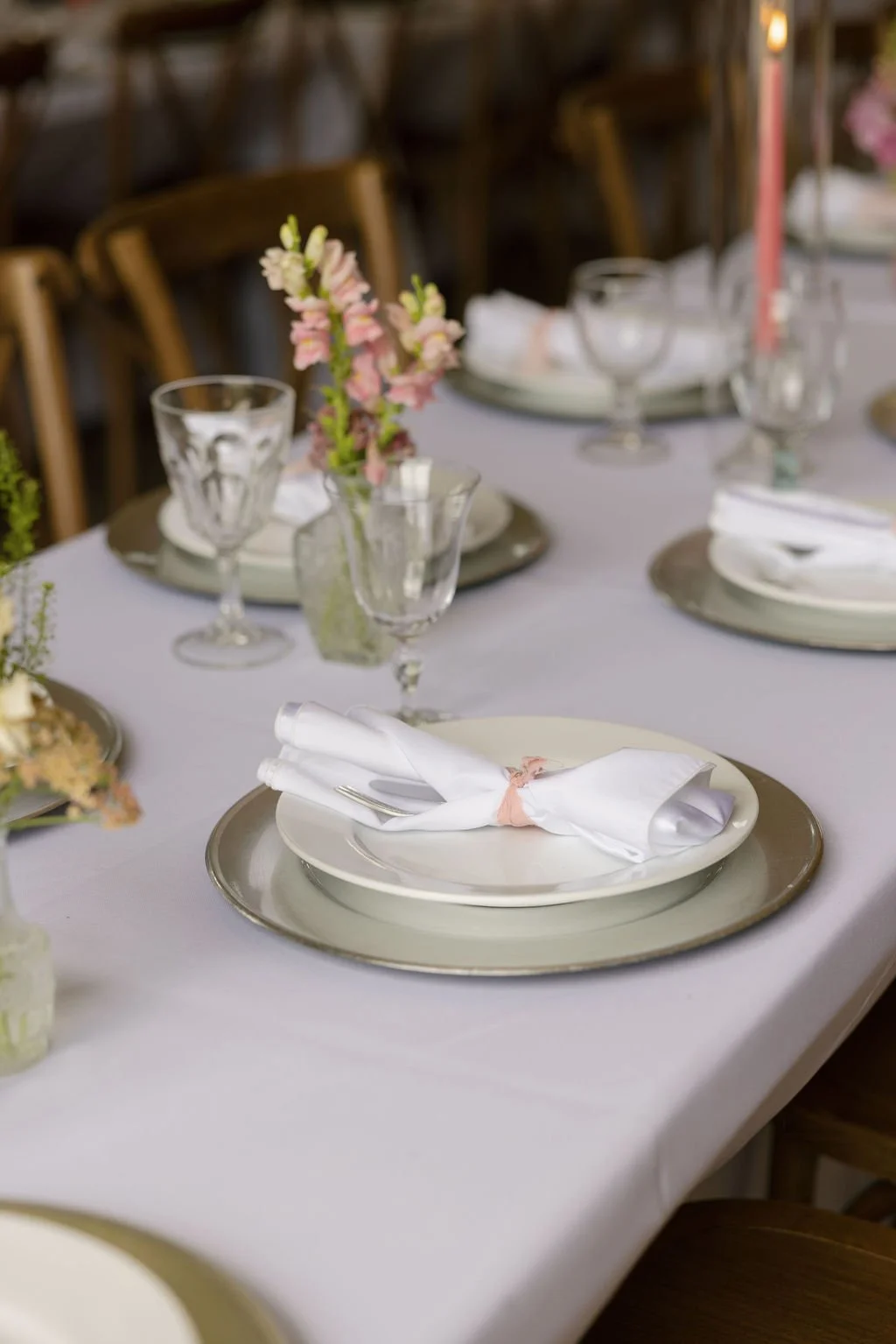 _table setting.jpg