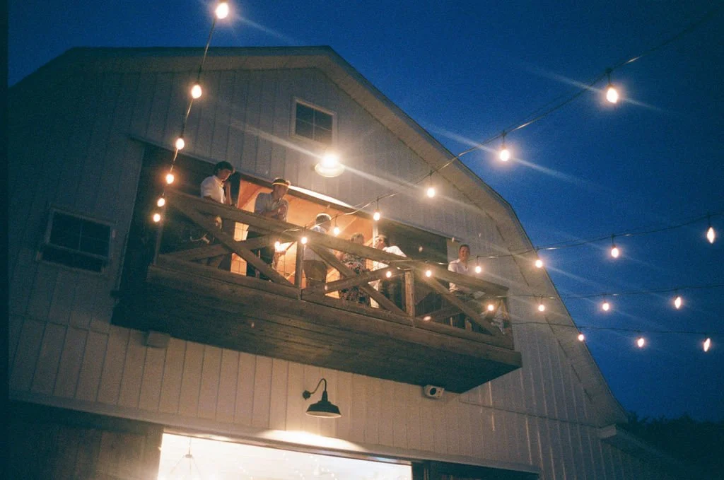 groomsmen balcony.jpg